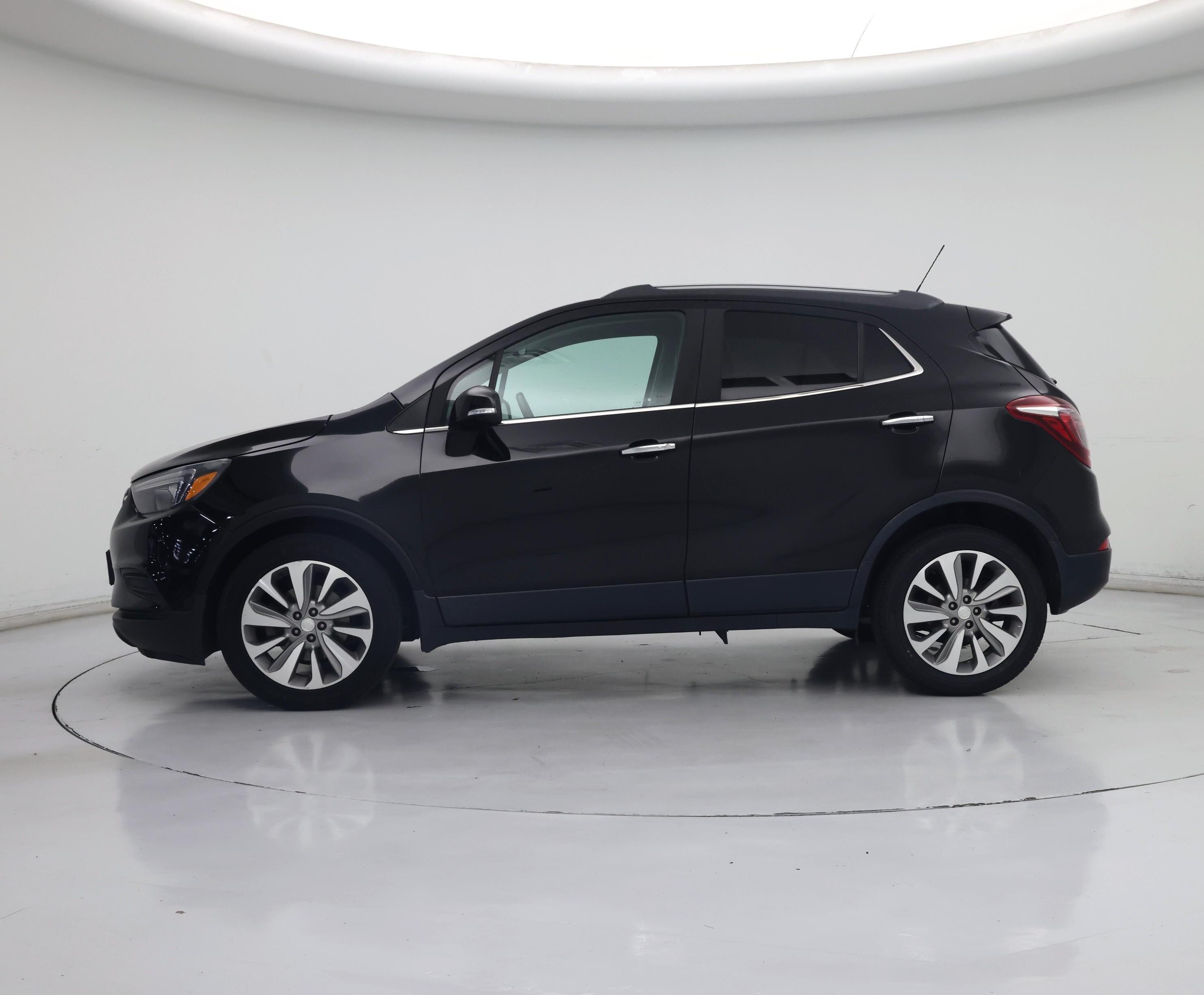 Thumbnail: 2019 Buick Encore - 3