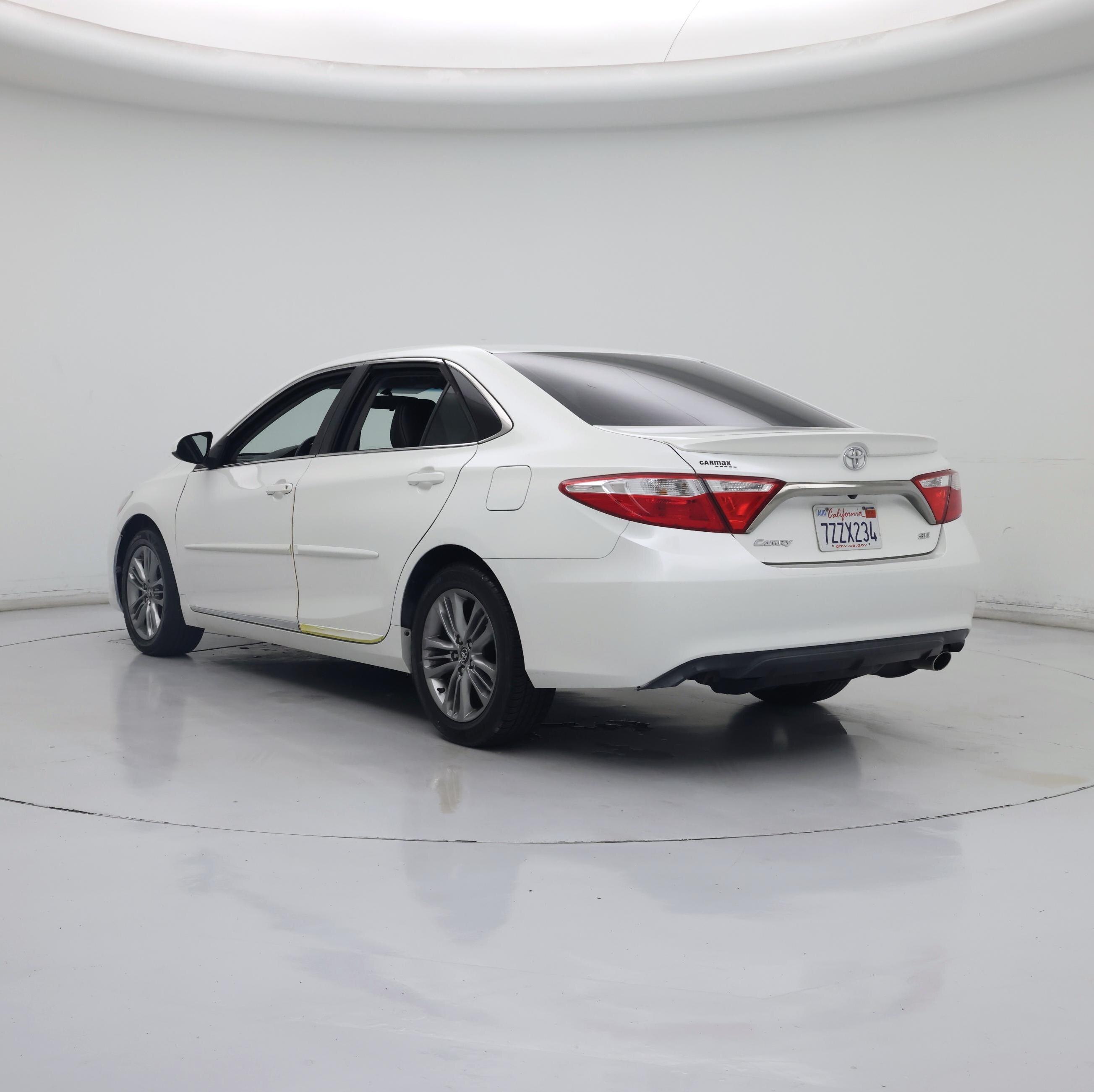 Thumbnail: 2017 Toyota Camry - 2