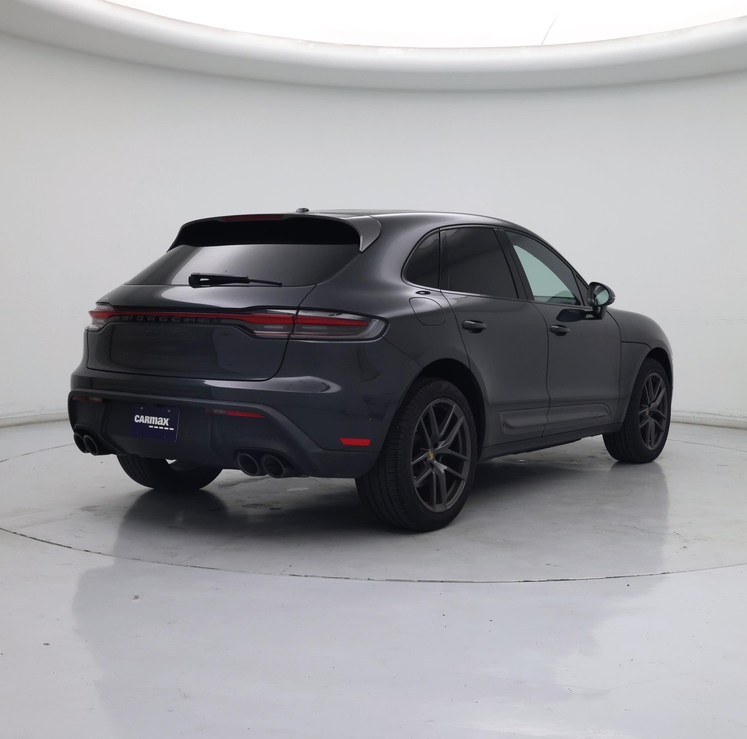 Thumbnail: 2023 Porsche Macan - 8