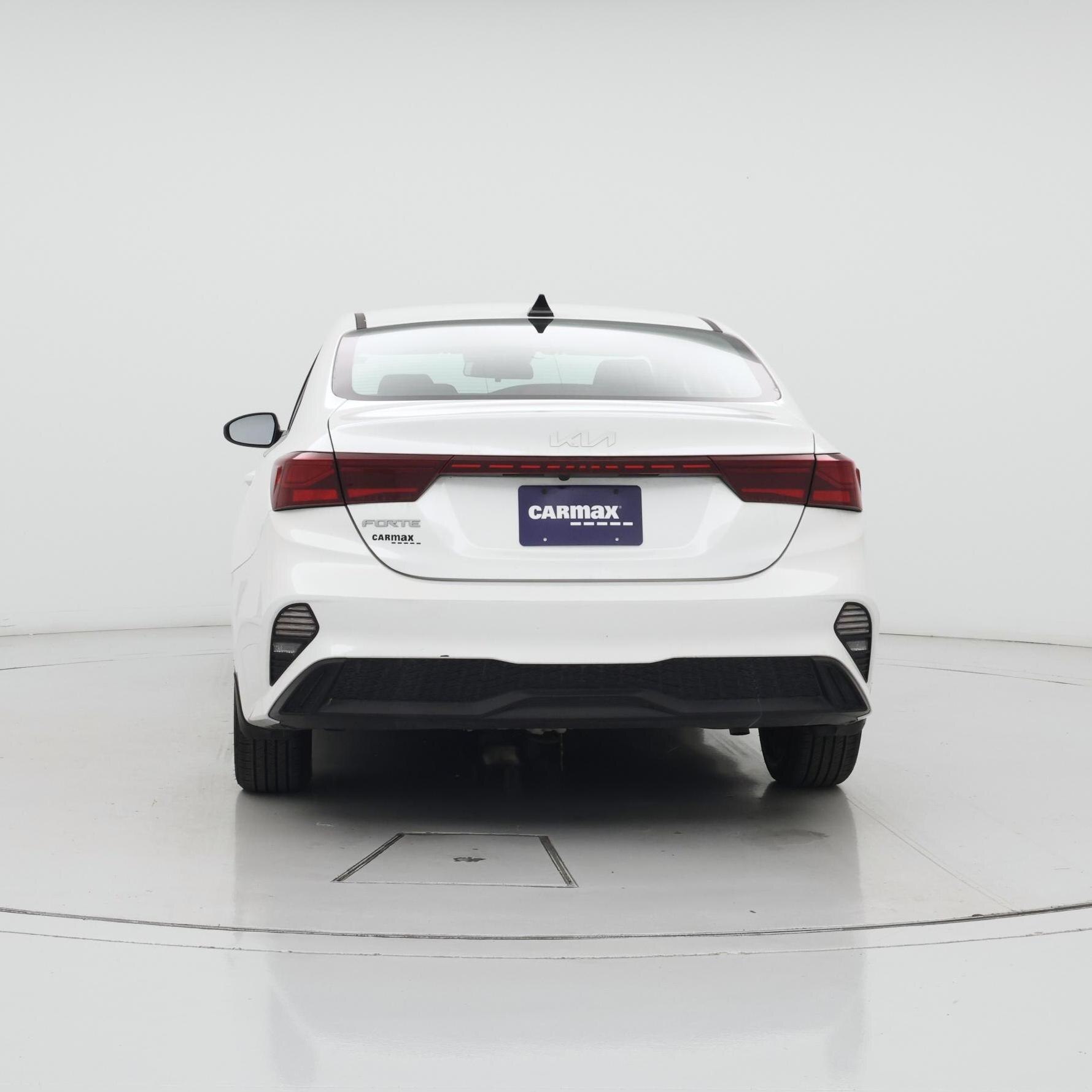 Thumbnail: 2022 Kia Forte - 6