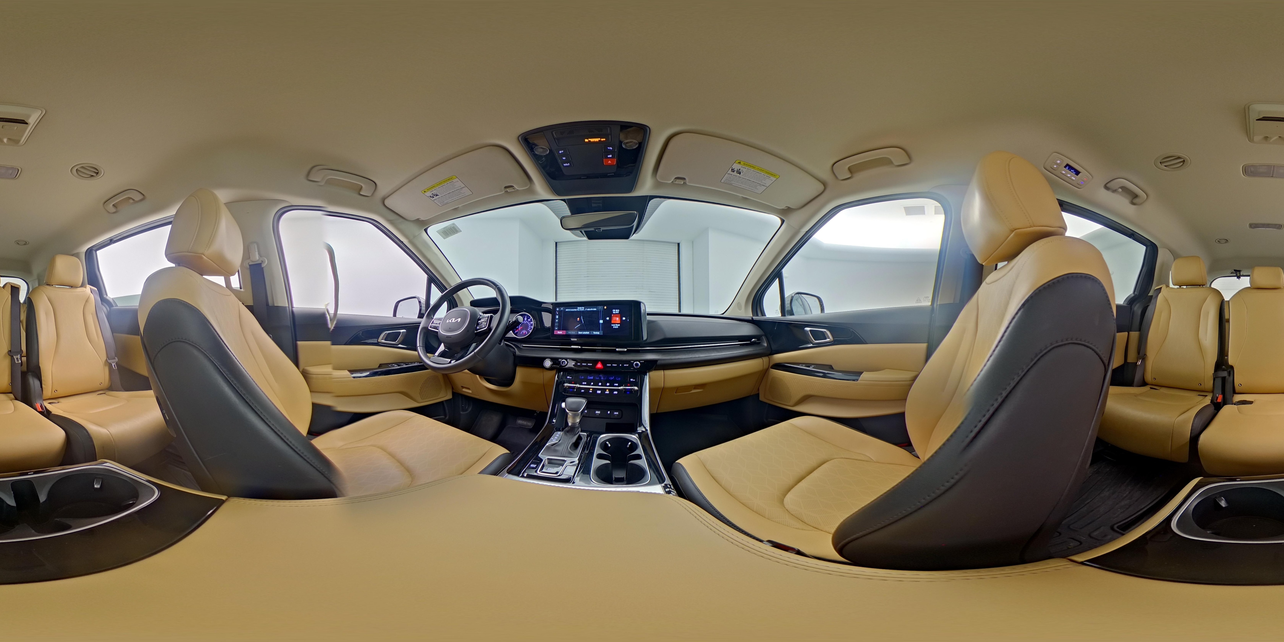 2024 Kia Carnival EX - Photo 25