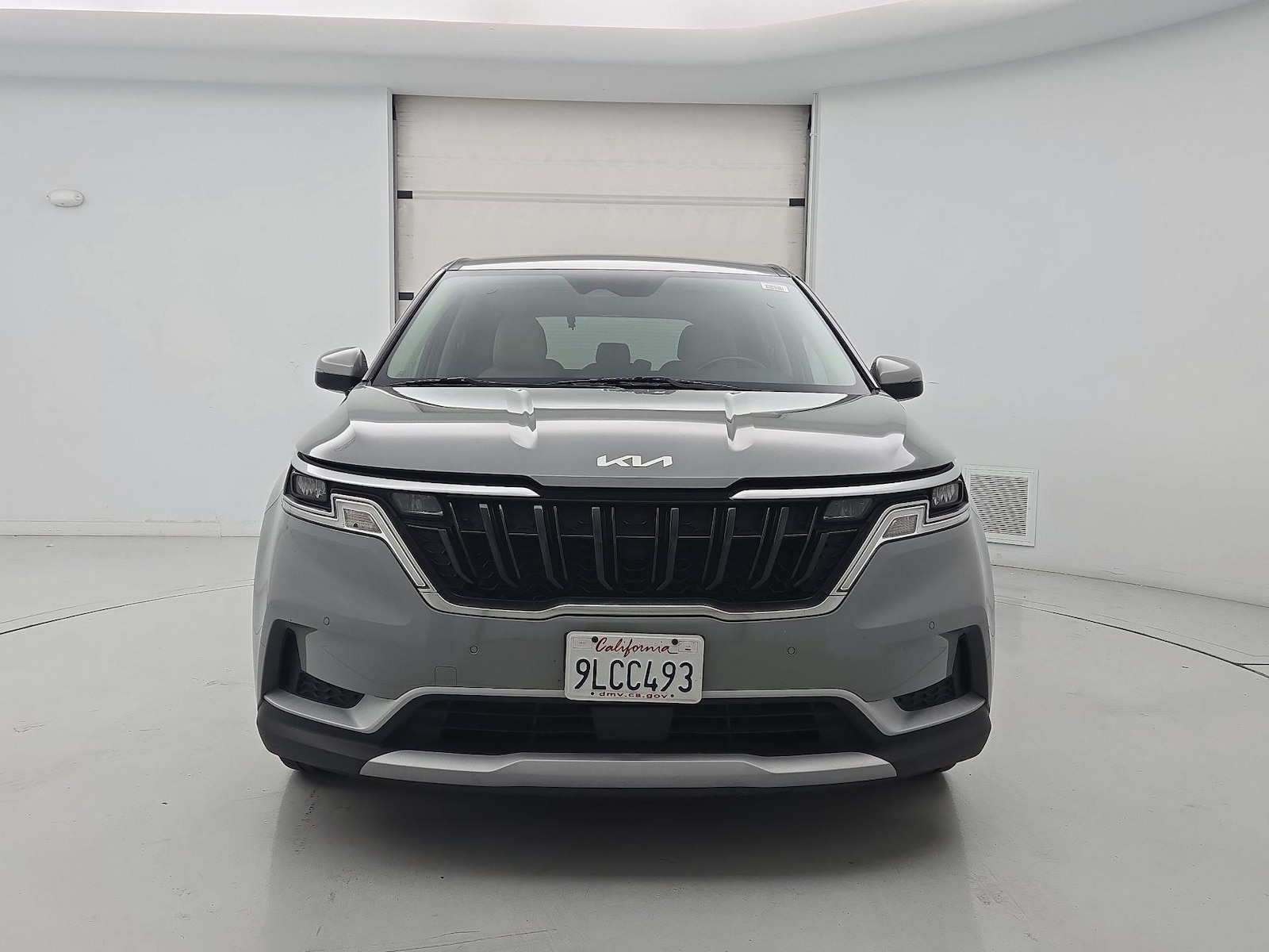 2024 Kia Carnival EX - Photo 2