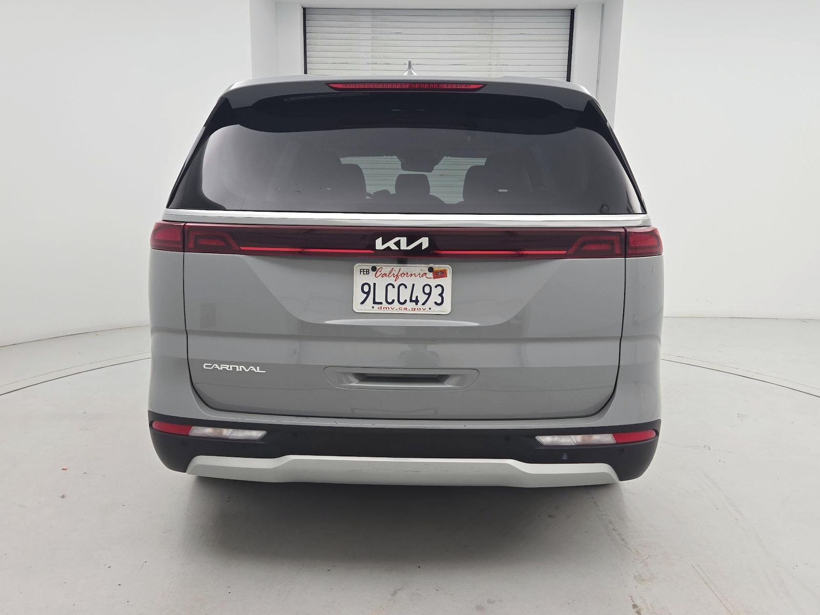 2024 Kia Carnival EX - Photo 6