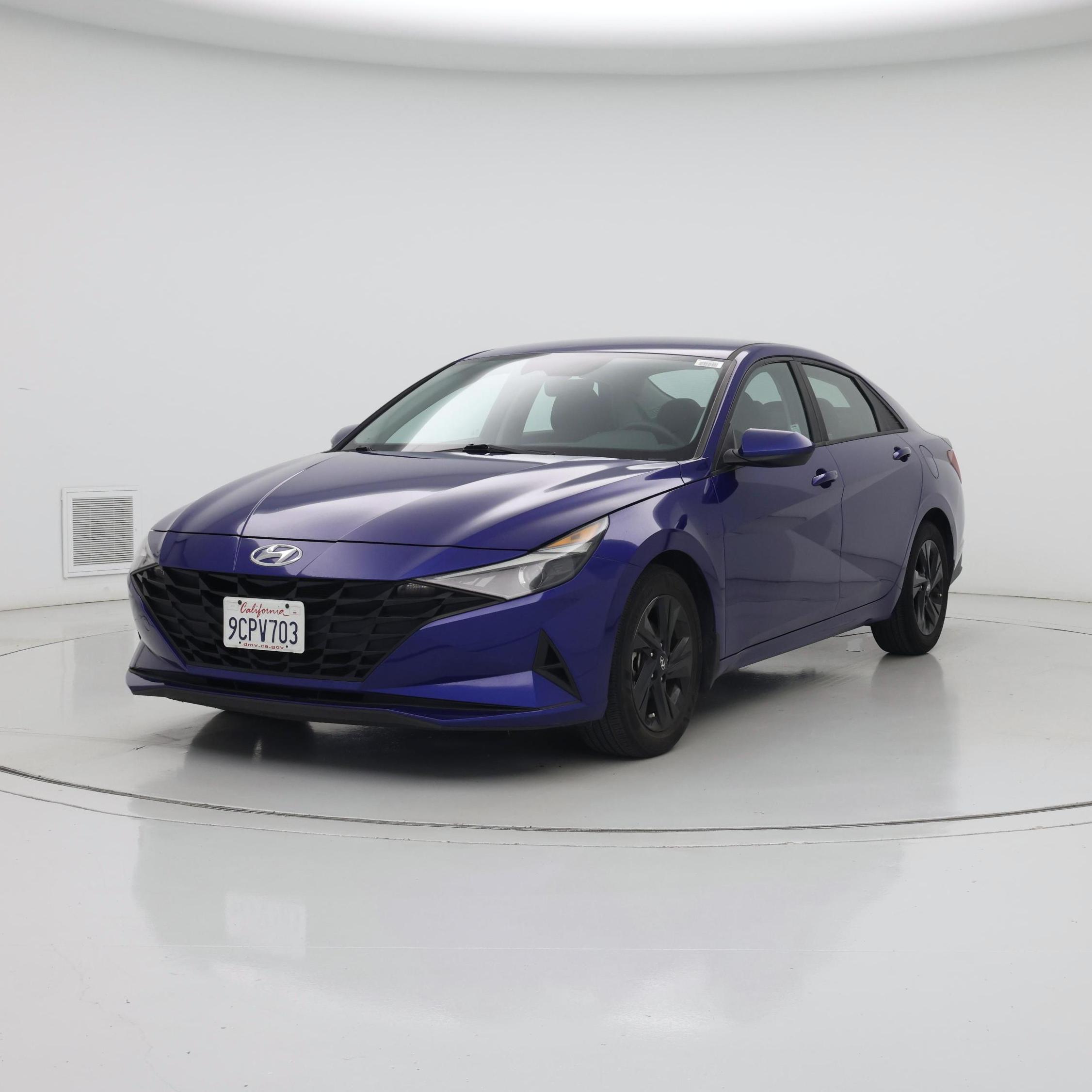 Thumbnail: 2023 Hyundai Elantra - 4