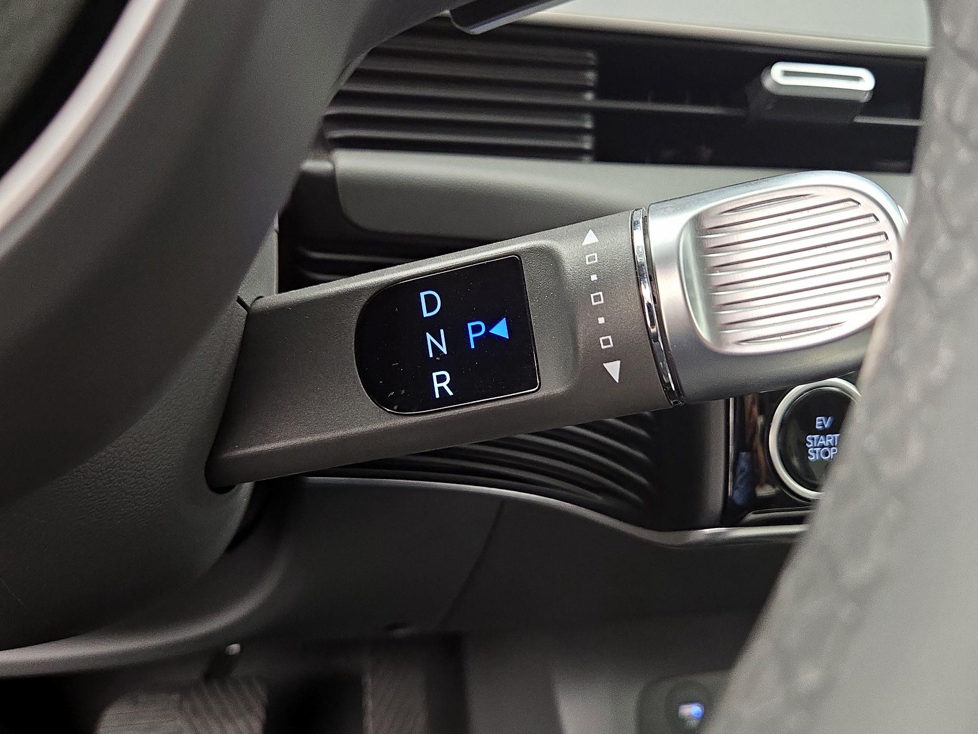 Thumbnail: 2024 Hyundai Ioniq 5 - 18