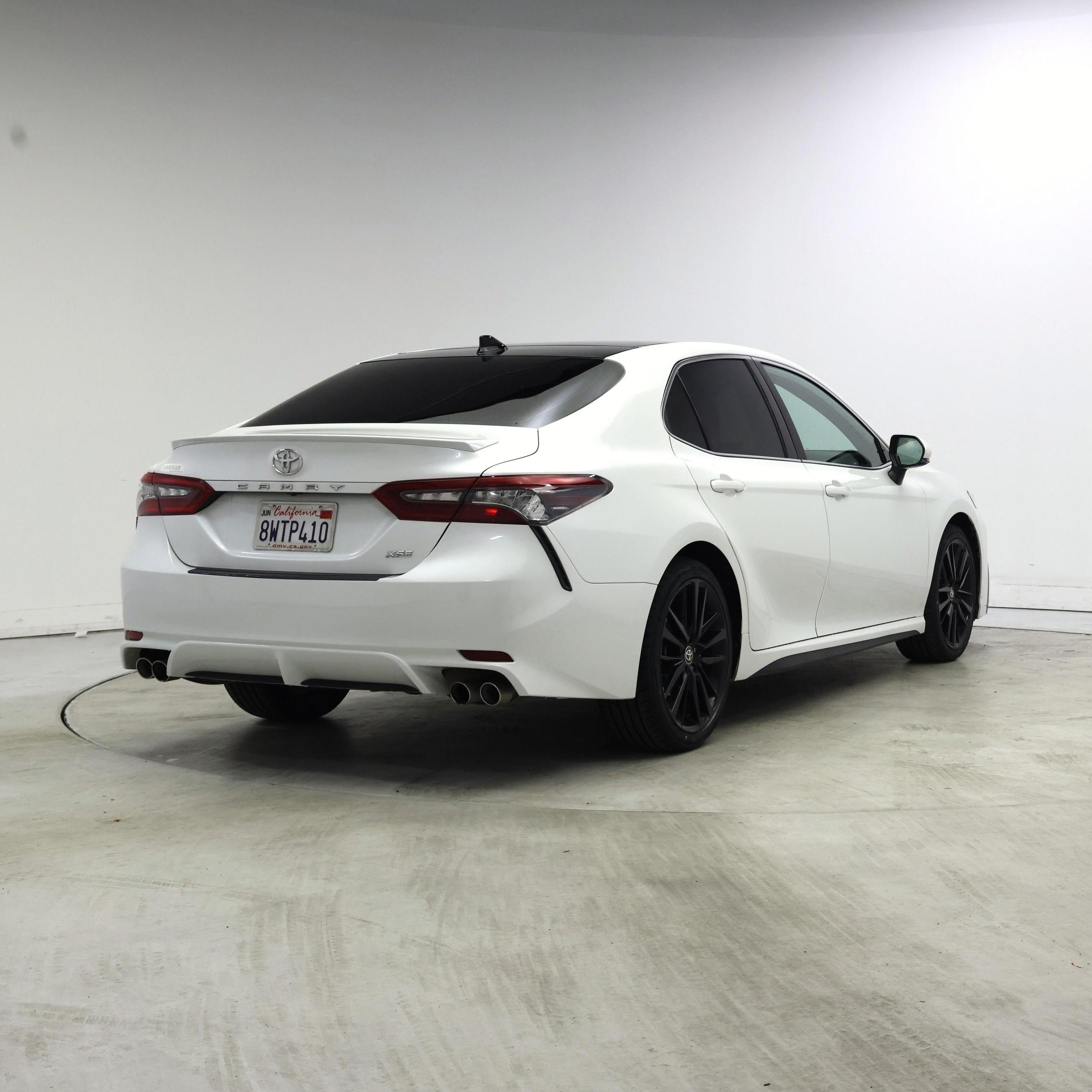 Thumbnail: 2021 Toyota Camry - 8