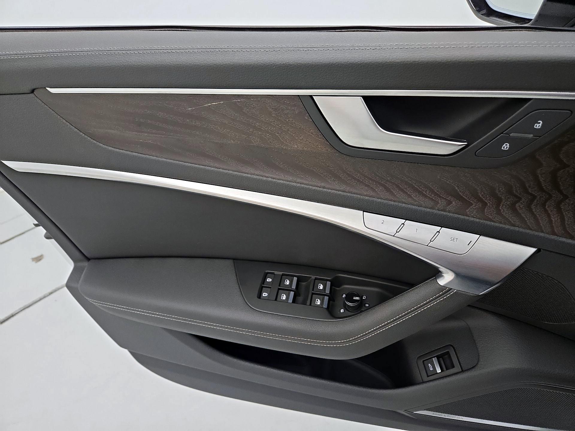 Thumbnail: 2021 Audi A6 - 10