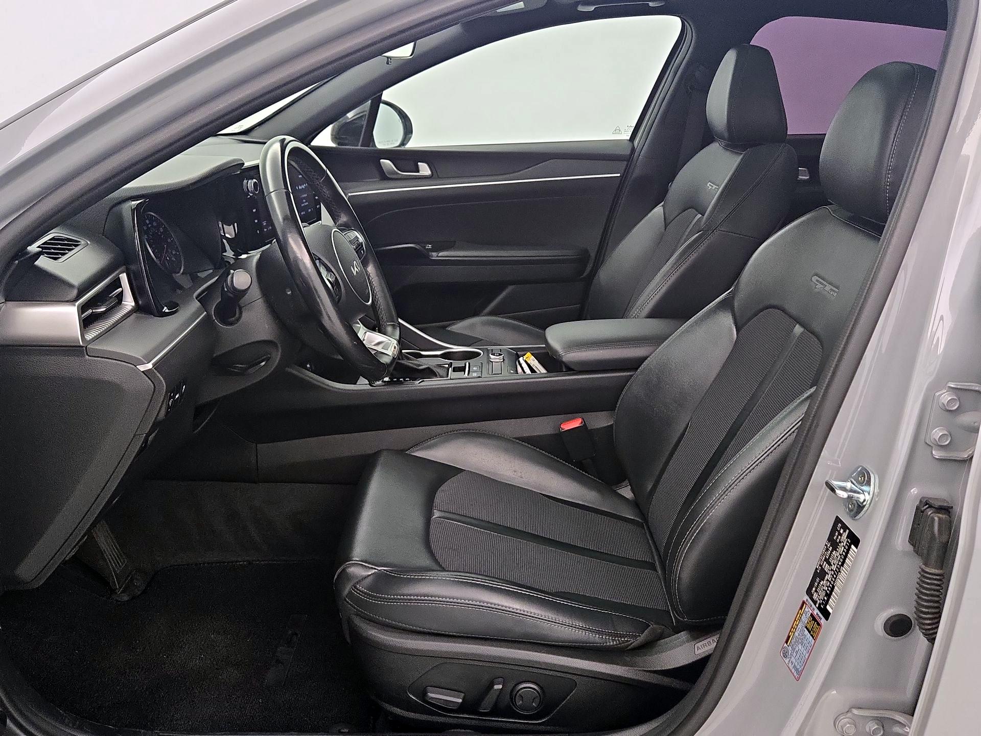 Thumbnail: 2022 Kia K5 - 9