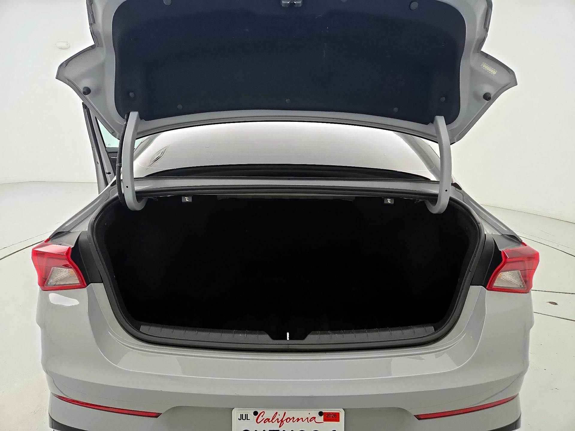 Thumbnail: 2022 Kia K5 - 20