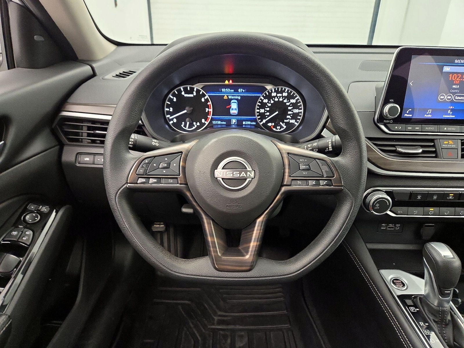 2023 Nissan Altima SV - Photo 11