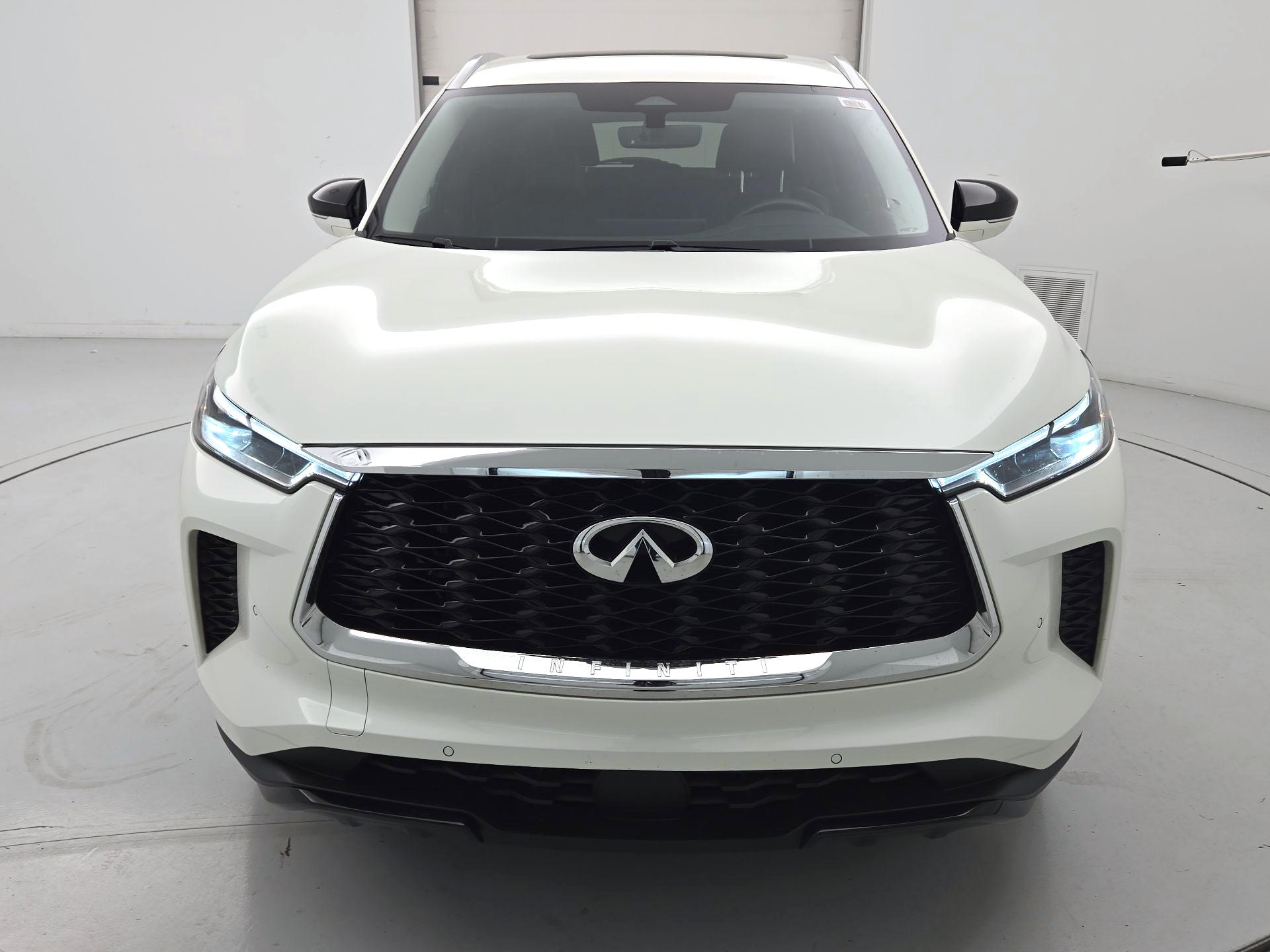 Thumbnail: 2023 INFINITI QX60 - 2