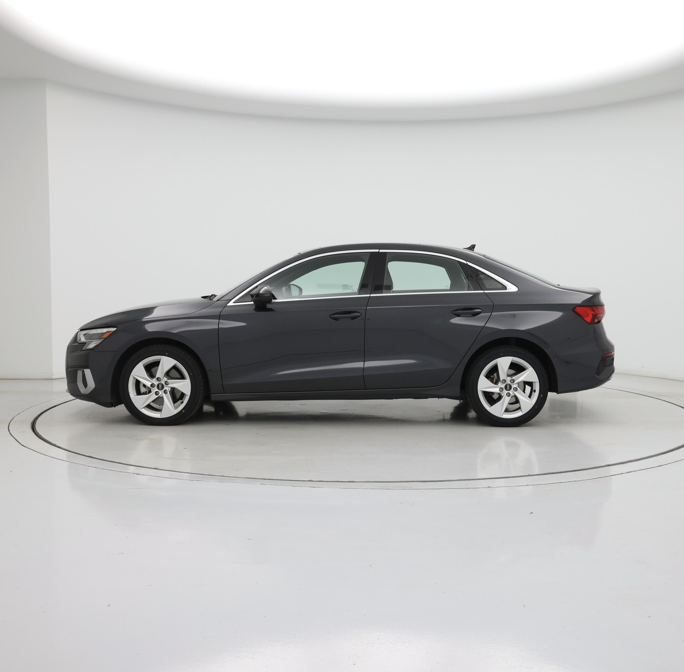 Thumbnail: 2022 Audi A3 - 3