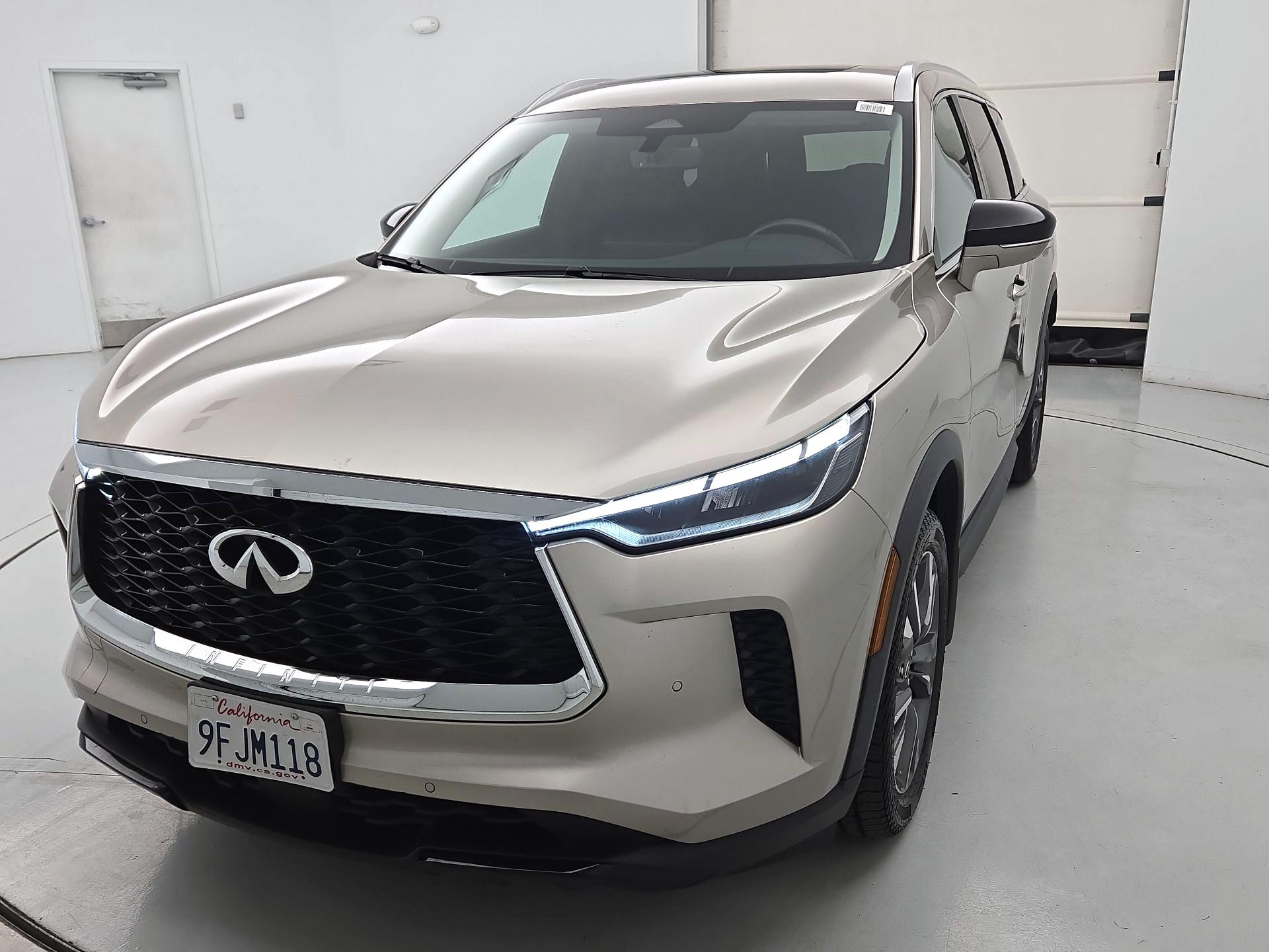 Thumbnail: 2023 INFINITI QX60 - 3
