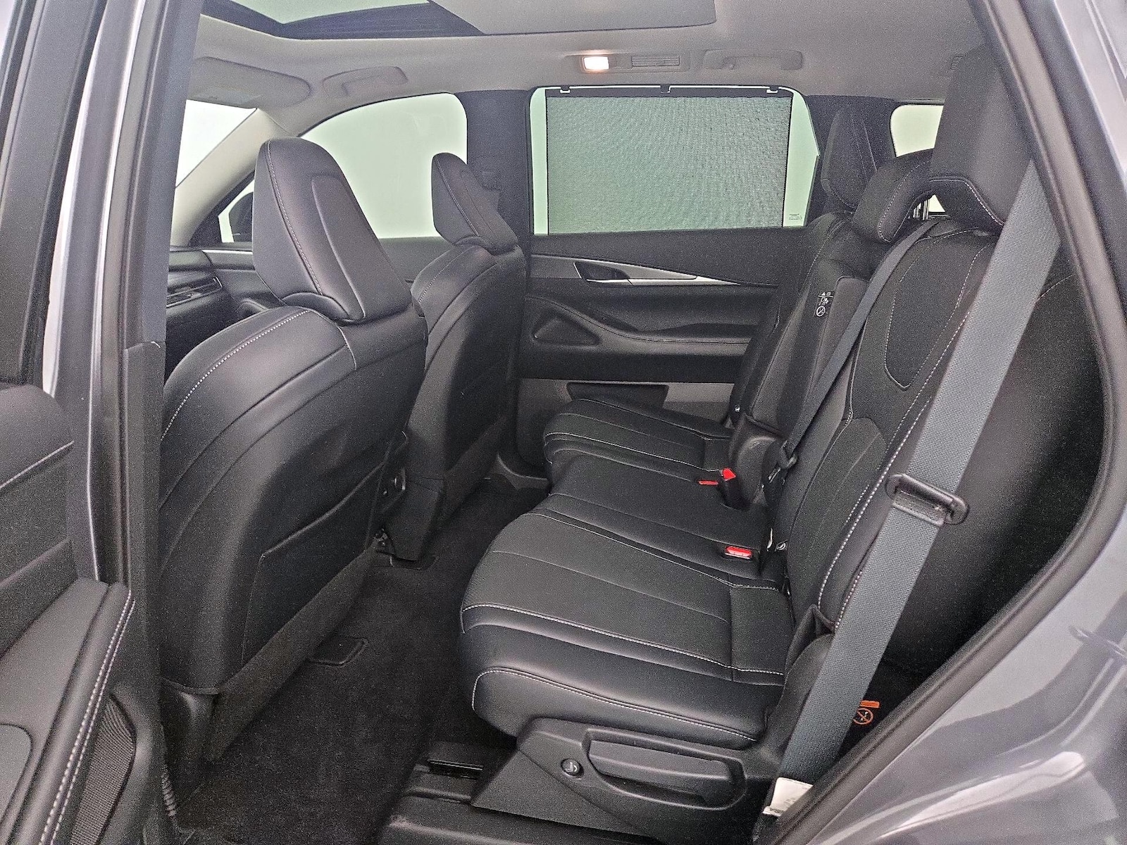 2023 INFINITI QX60 LUXE - Photo 22
