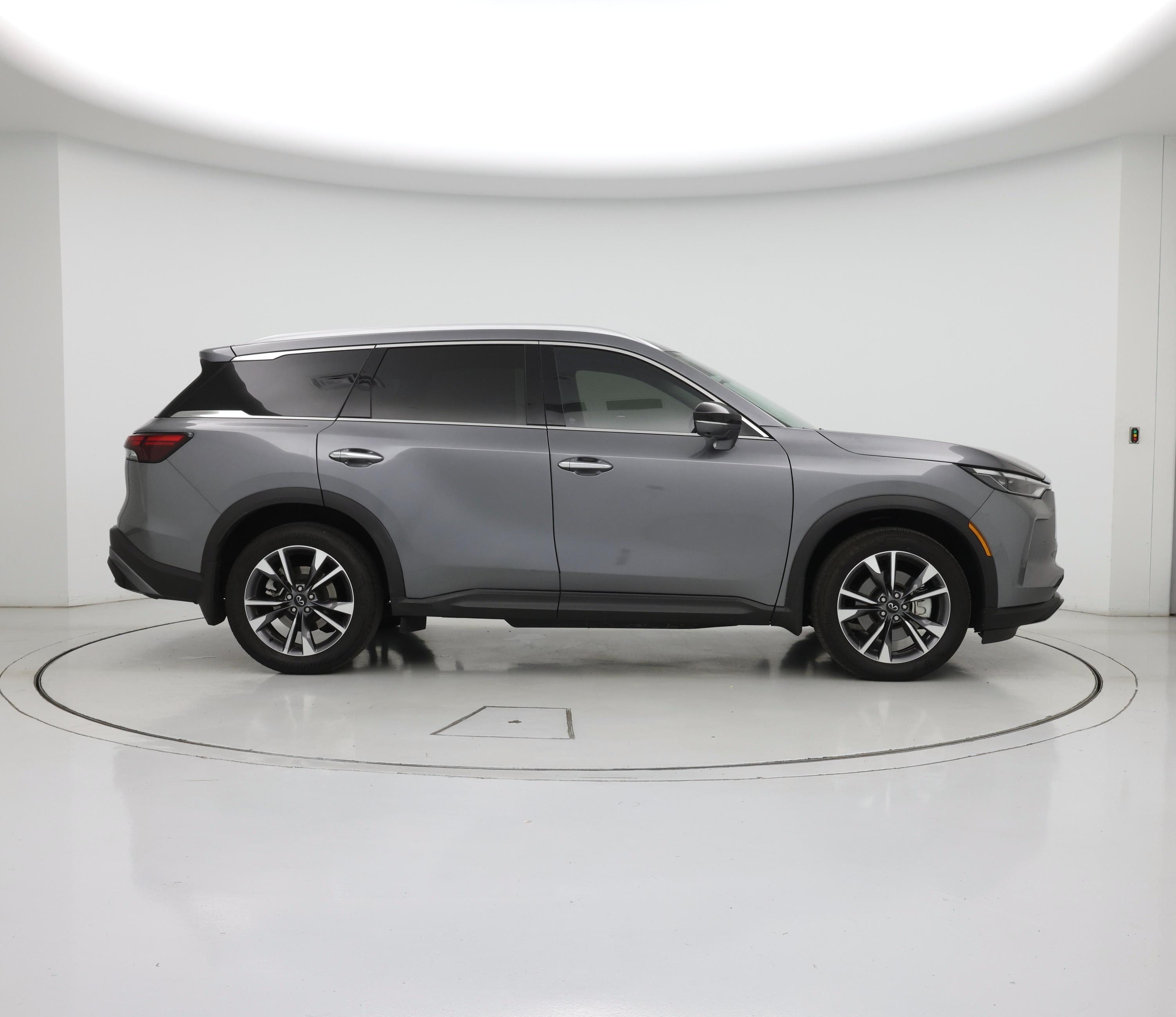 Thumbnail: 2023 INFINITI QX60 - 7