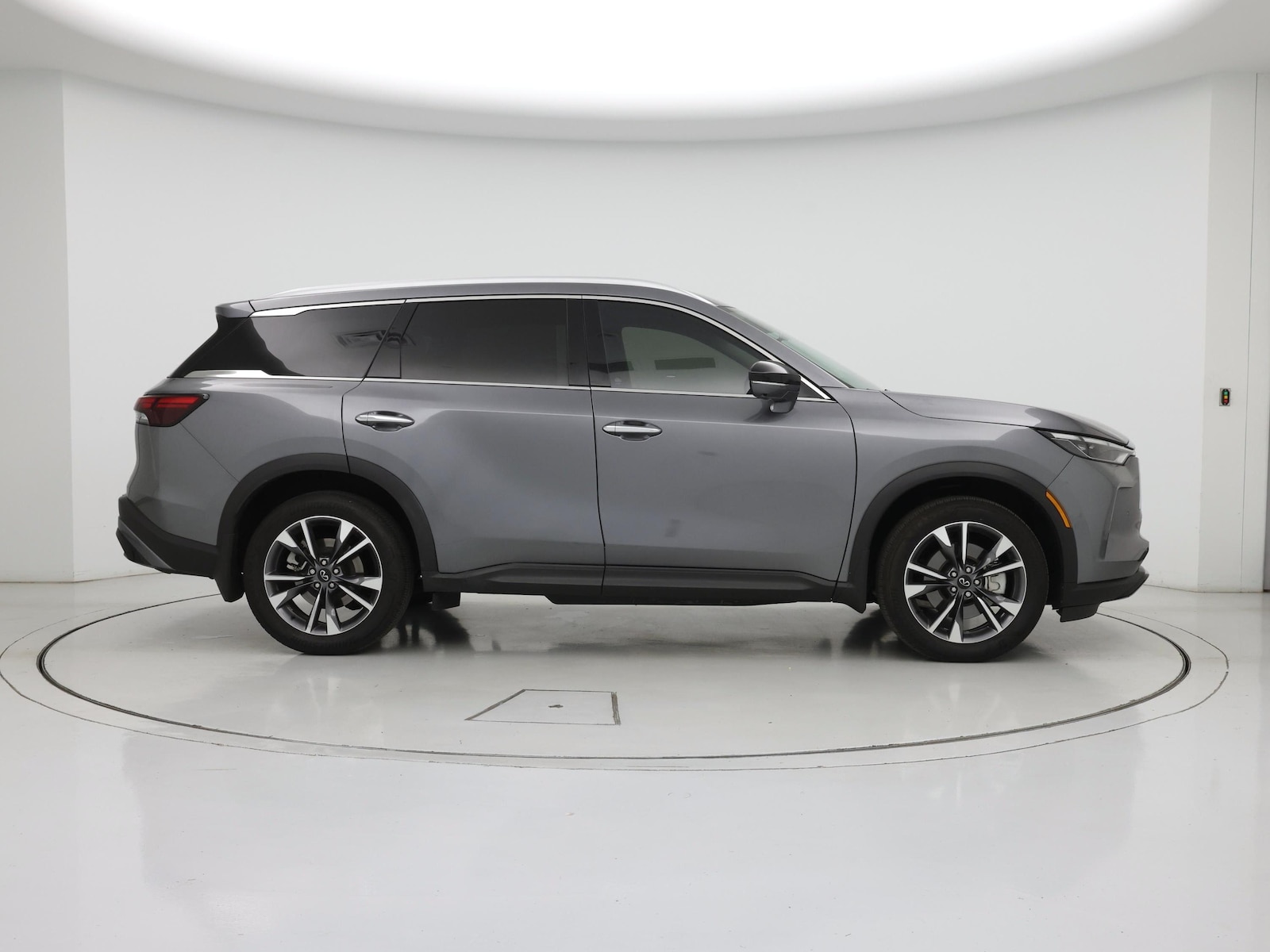 2023 INFINITI QX60 LUXE - Photo 8