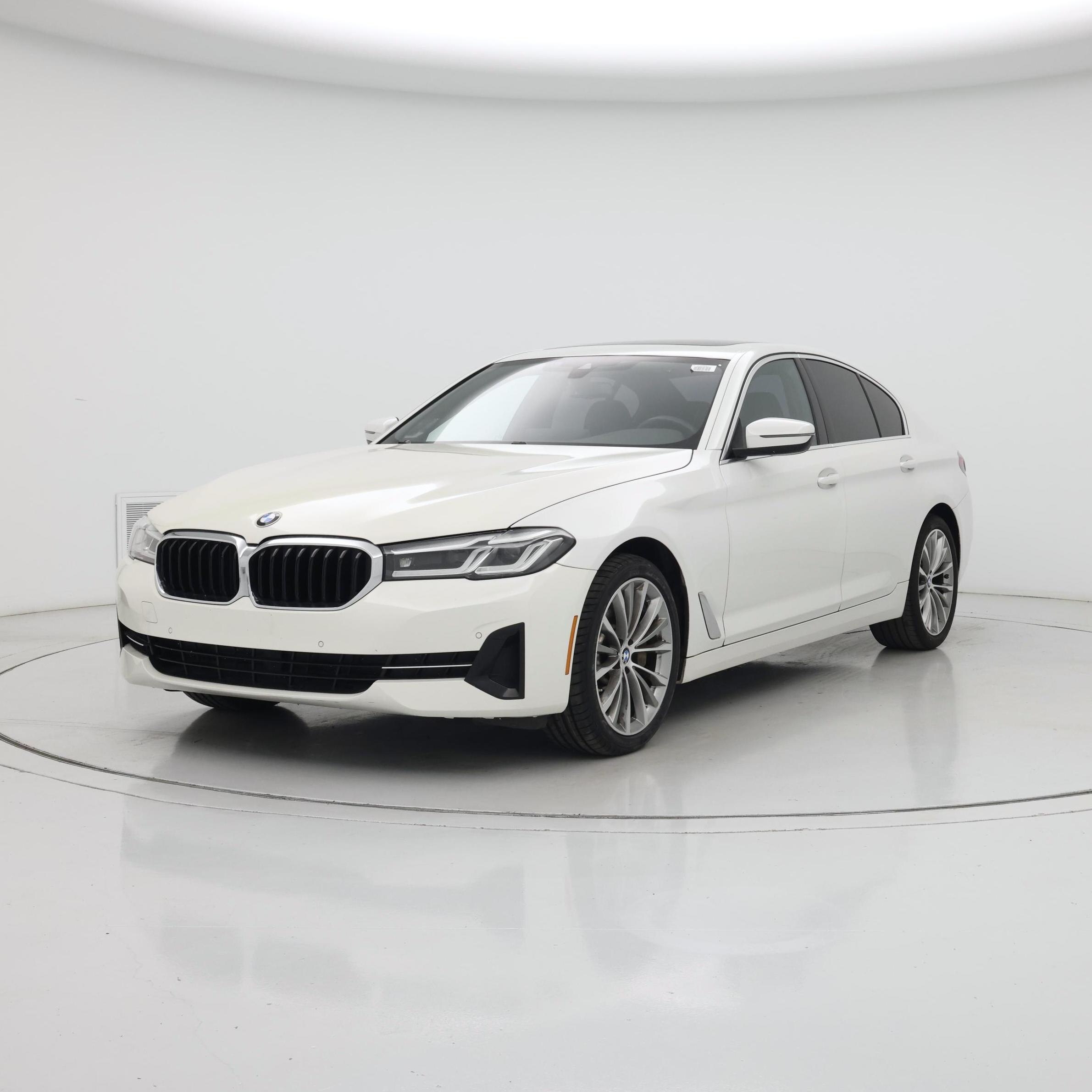 Thumbnail: 2023 BMW 5 Series - 4