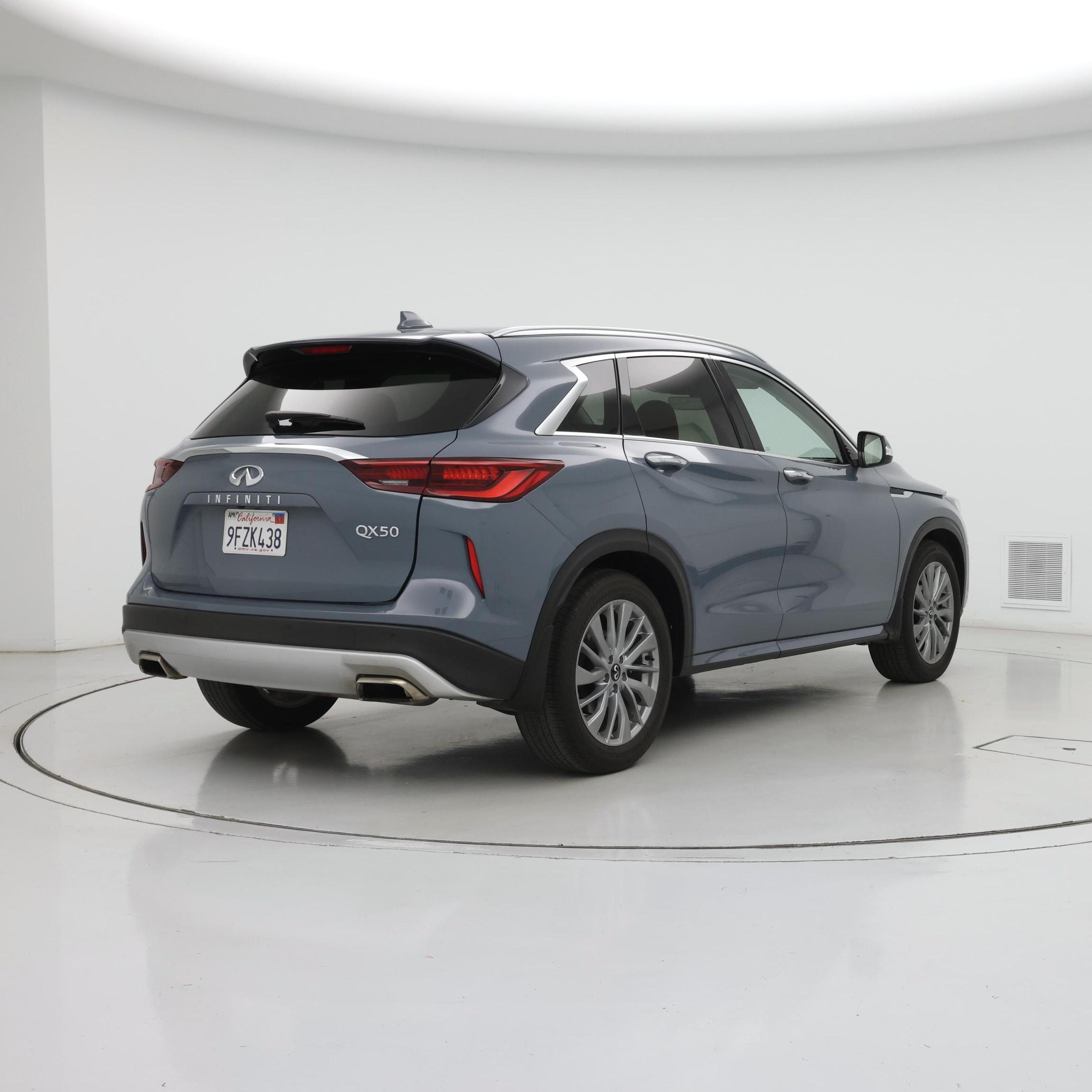 Thumbnail: 2023 INFINITI QX50 - 8