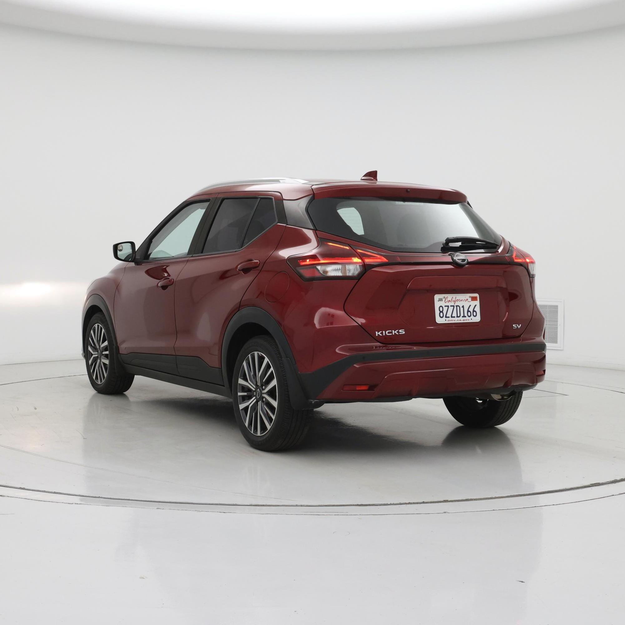 Thumbnail: 2022 Nissan Kicks - 2