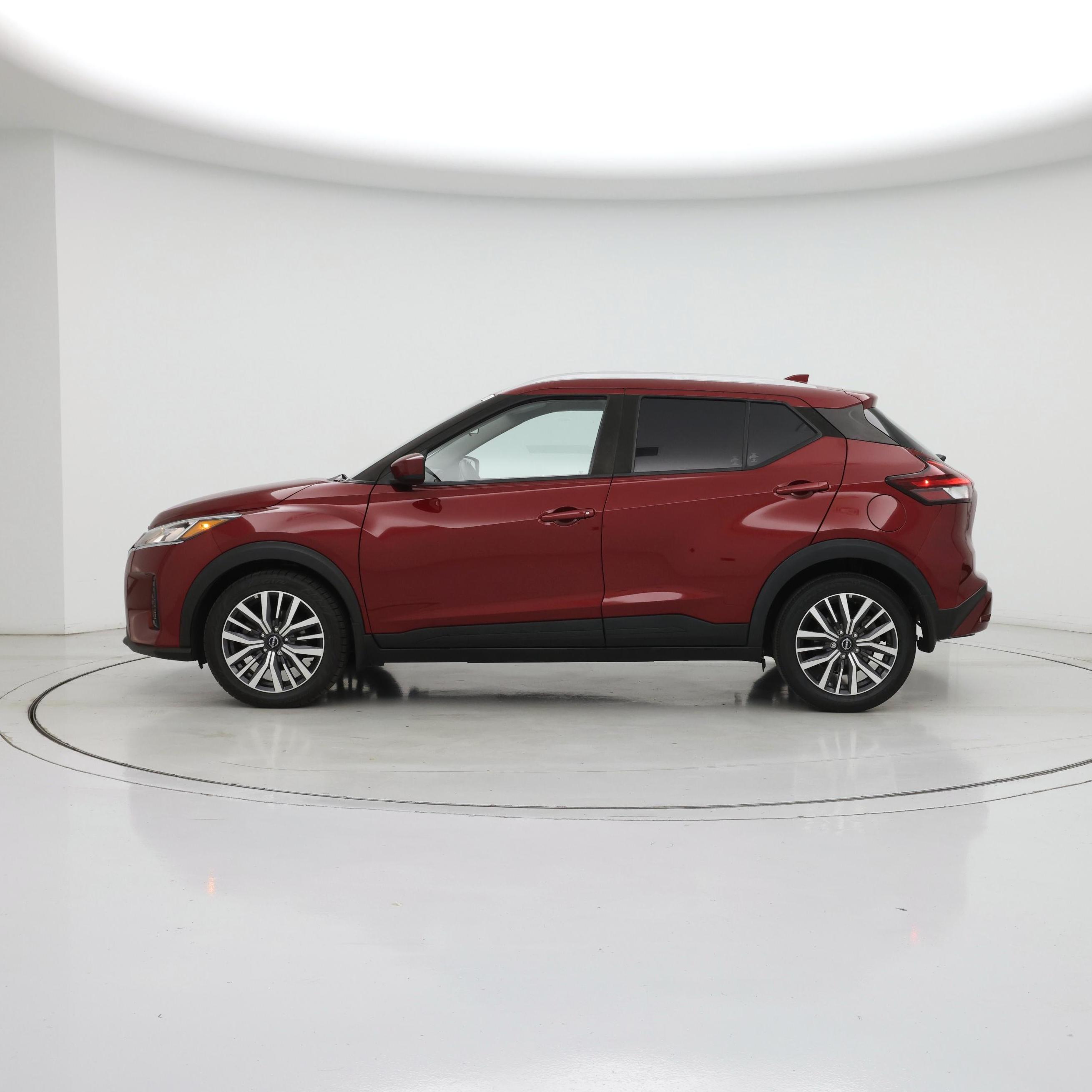 Thumbnail: 2022 Nissan Kicks - 3