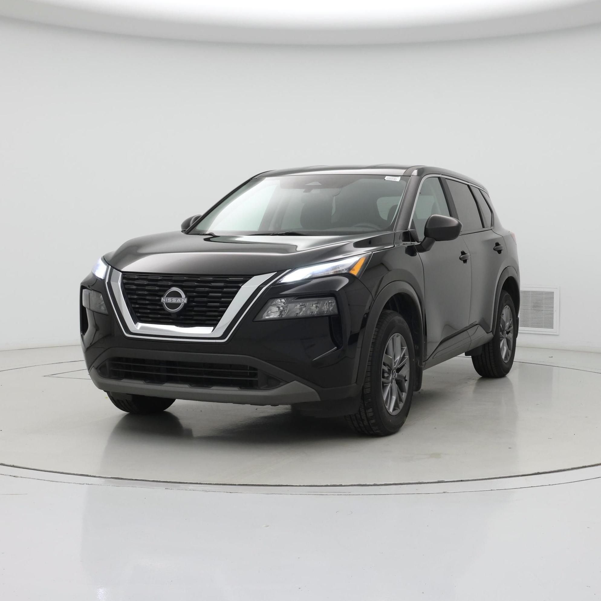 Thumbnail: 2023 Nissan Rogue - 4