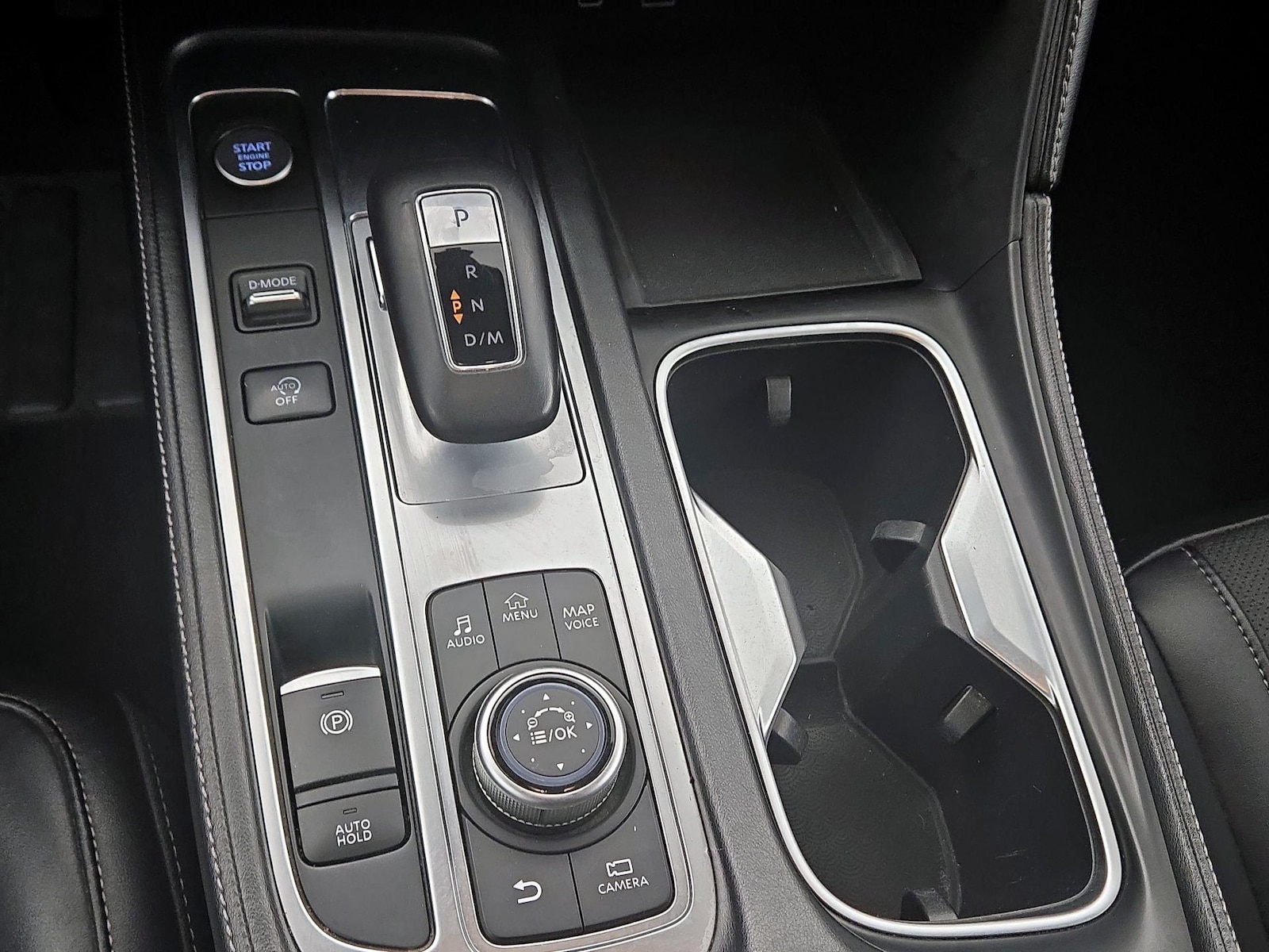 2023 INFINITI QX60 LUXE - Photo 17