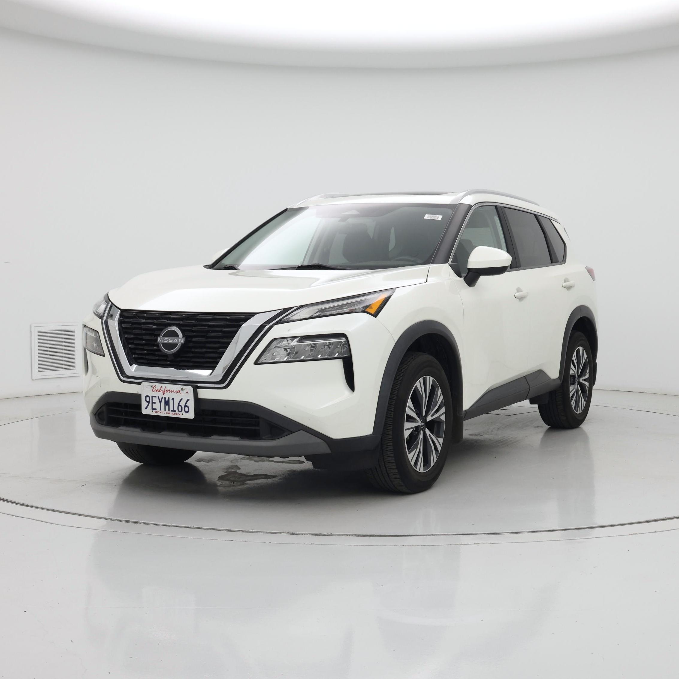 Thumbnail: 2023 Nissan Rogue - 4