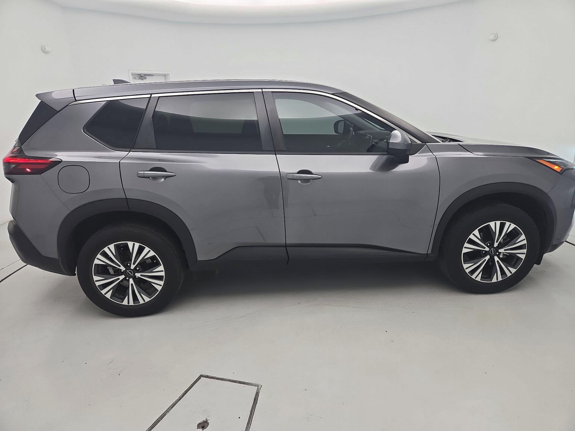 Thumbnail: 2023 Nissan Rogue - 4