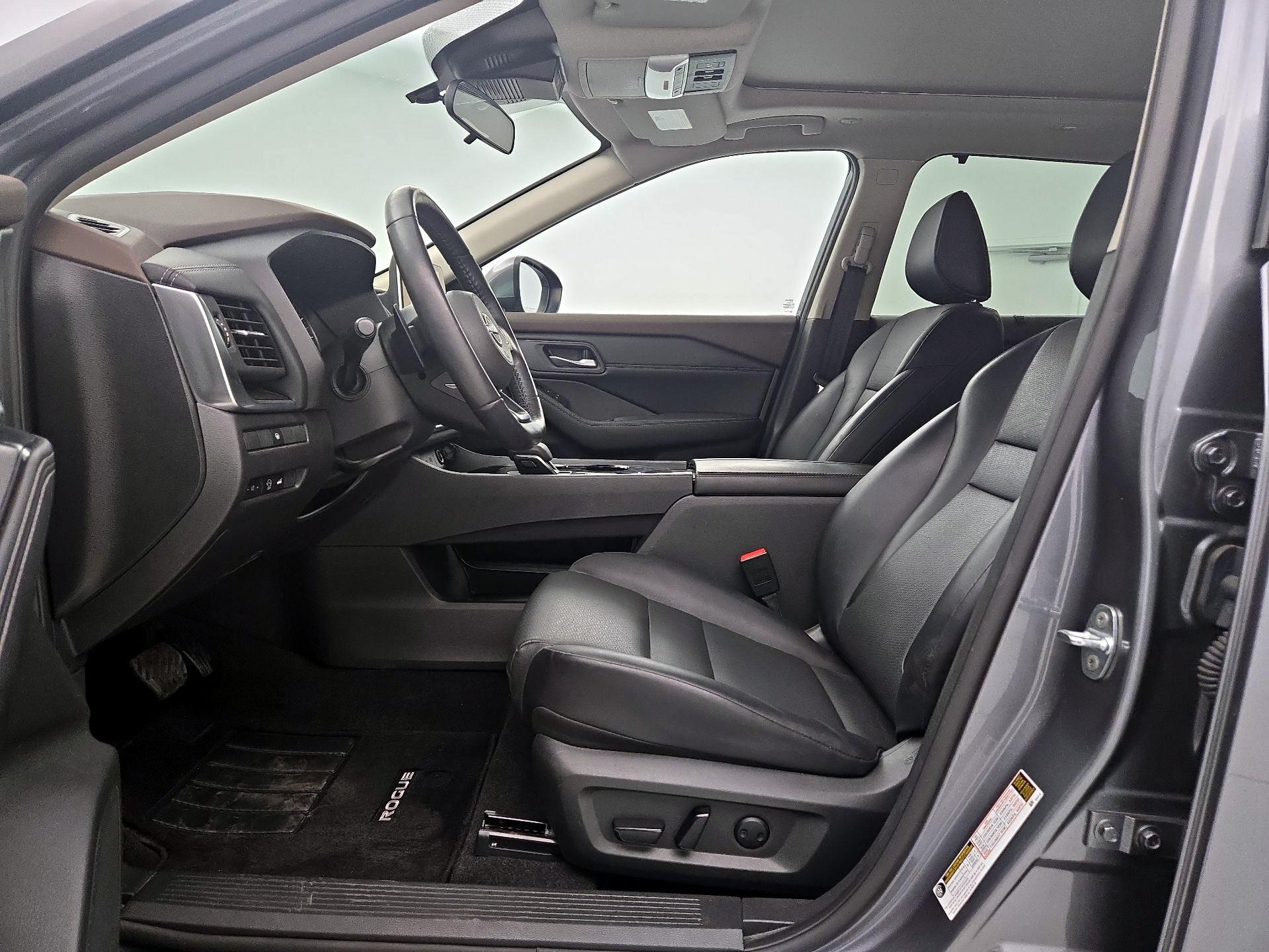 Thumbnail: 2023 Nissan Rogue - 11