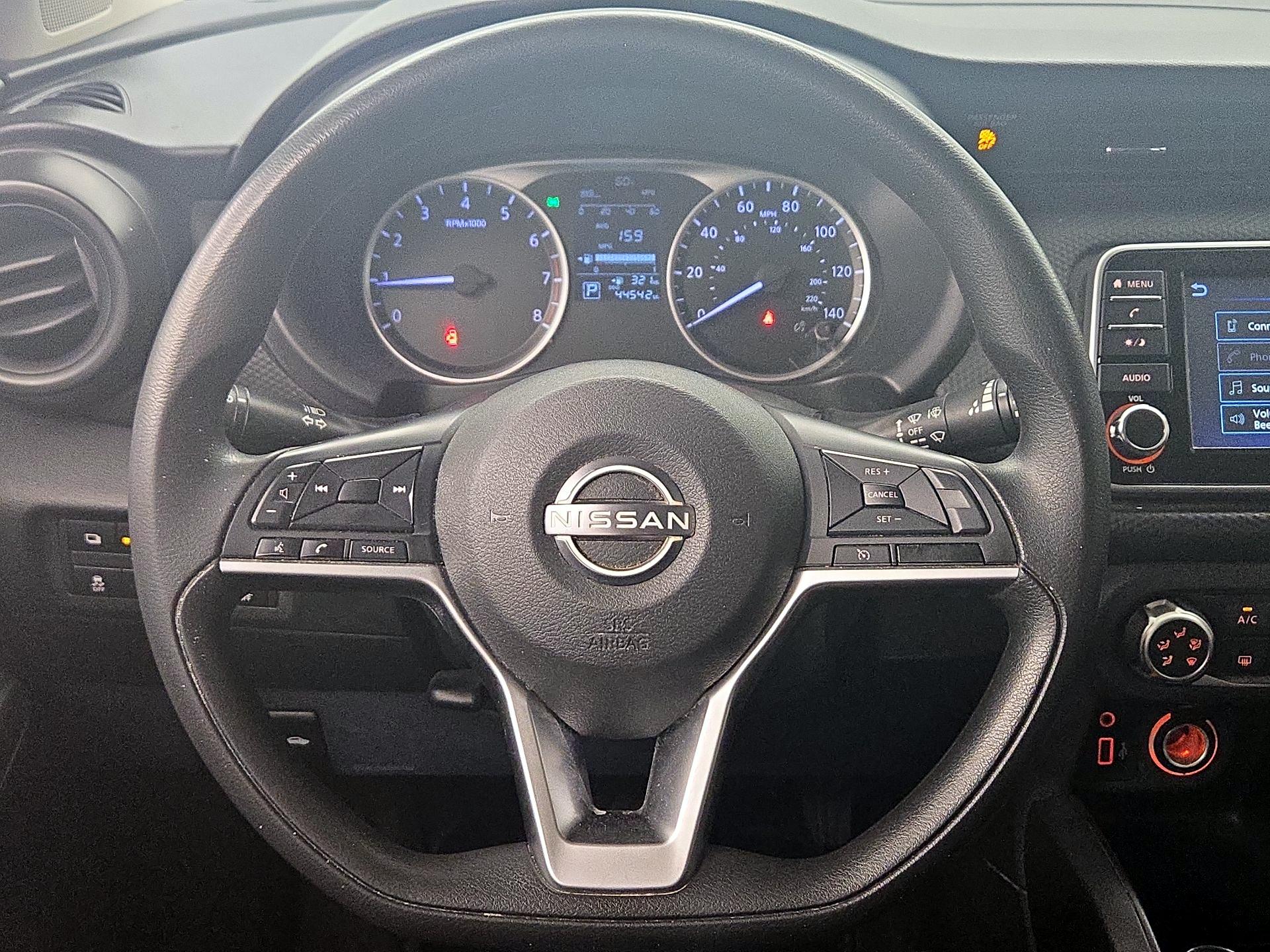 Thumbnail: 2022 Nissan Kicks - 10