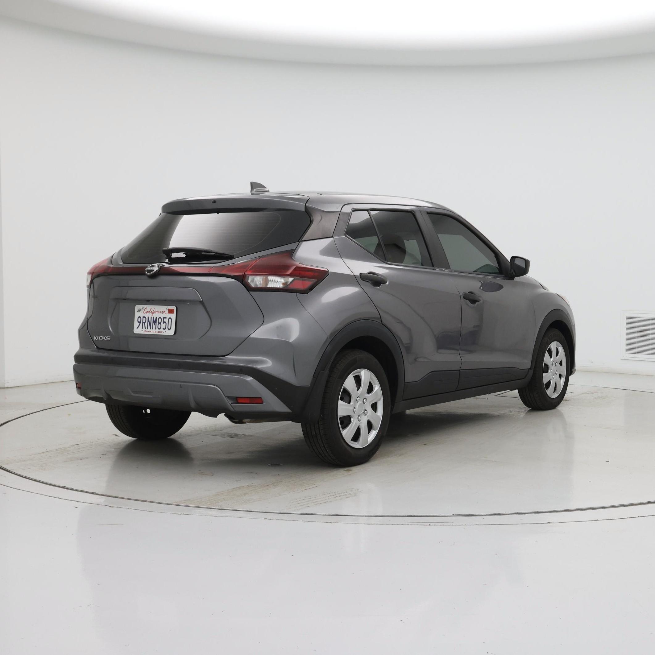 Thumbnail: 2022 Nissan Kicks - 8
