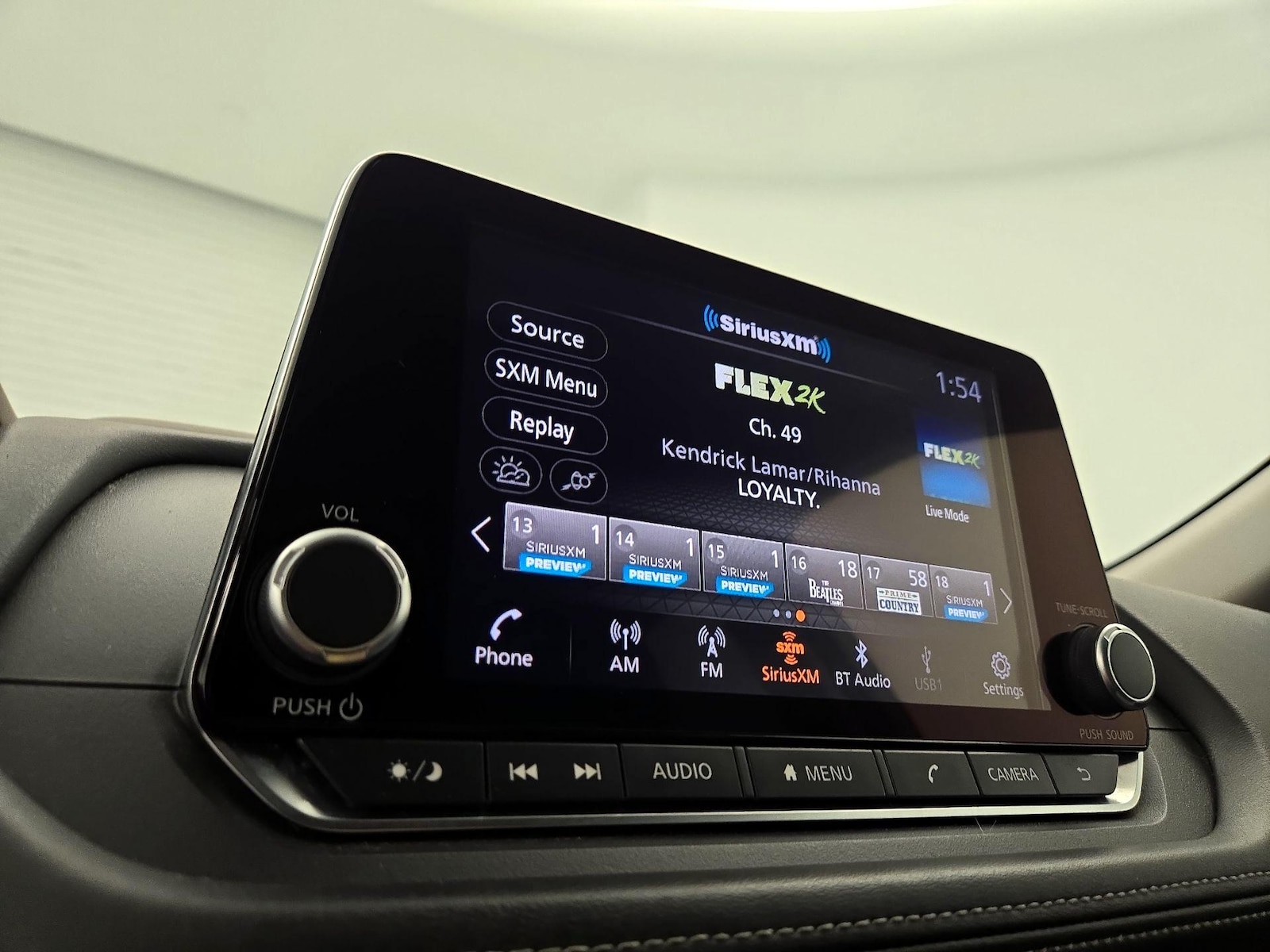 2023 Nissan Rogue SV - Photo 14