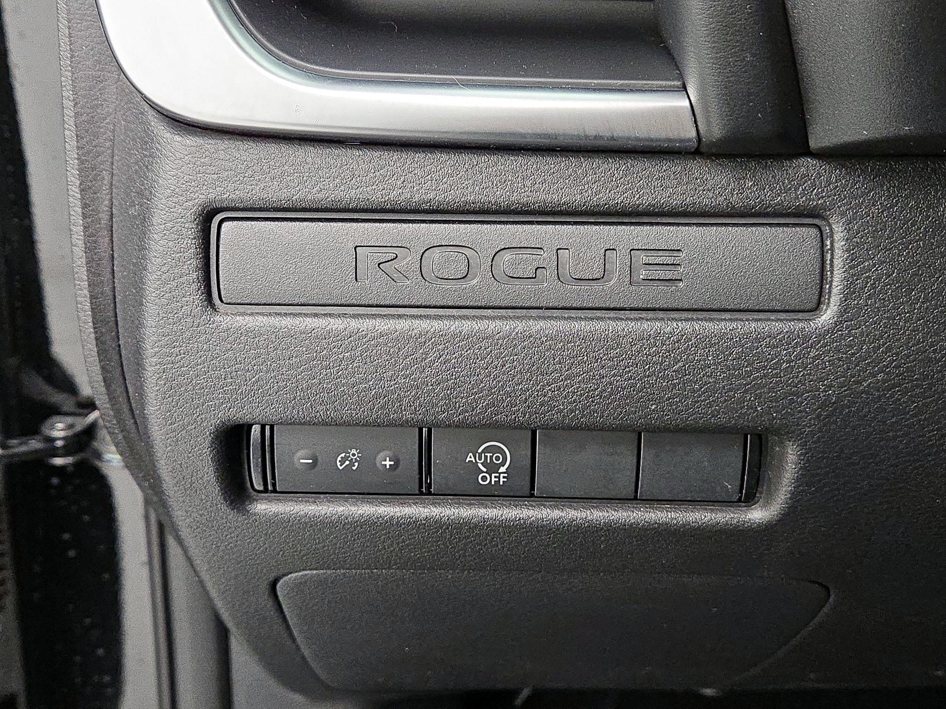 Thumbnail: 2023 Nissan Rogue - 13