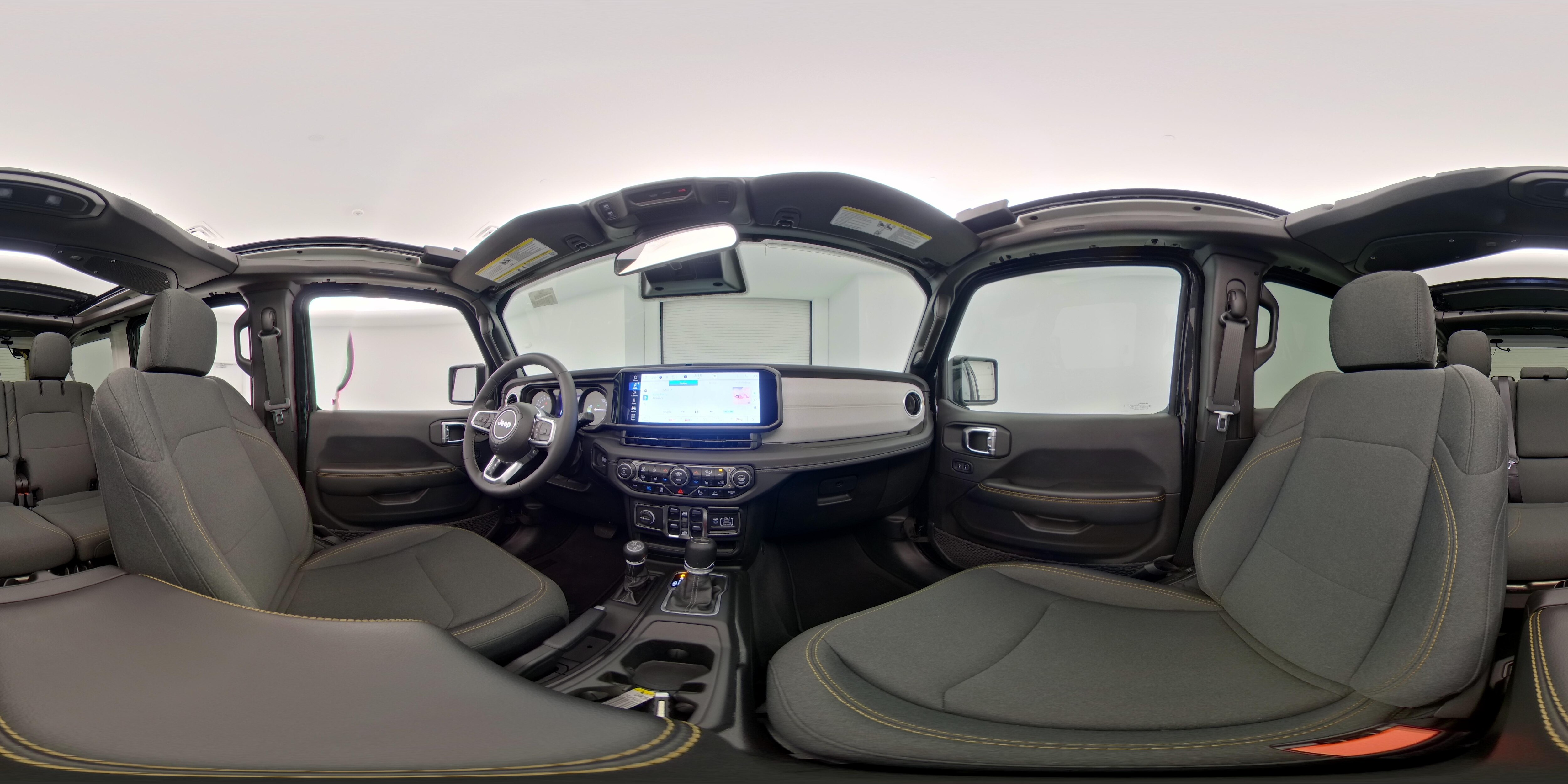 2025 Jeep Wrangler 4xe Sahara 4XE - Photo 25