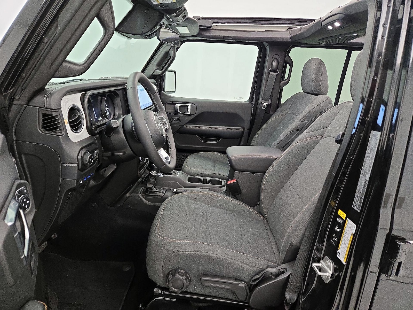 2025 Jeep Wrangler 4xe Sahara 4XE - Photo 12