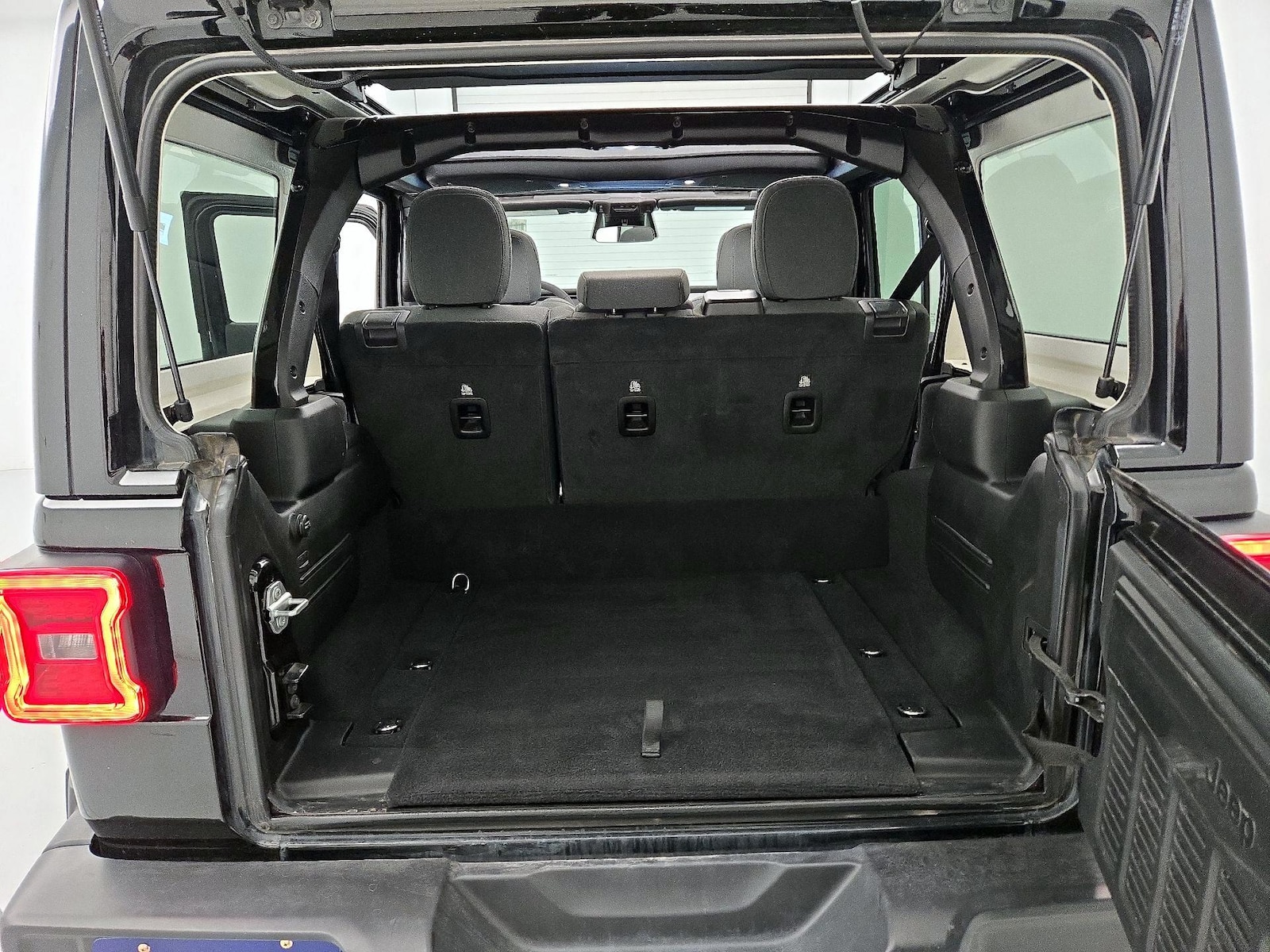 2025 Jeep Wrangler 4xe Sahara 4XE - Photo 22