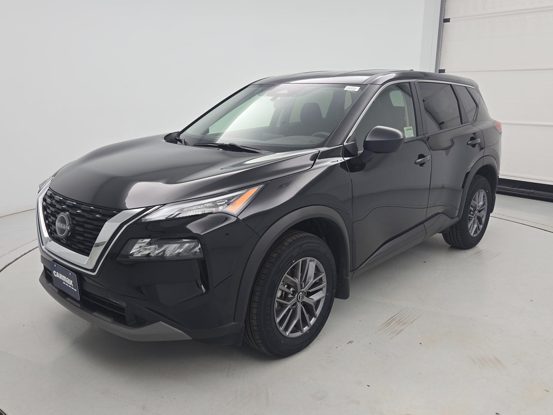 Thumbnail: 2023 Nissan Rogue - 3