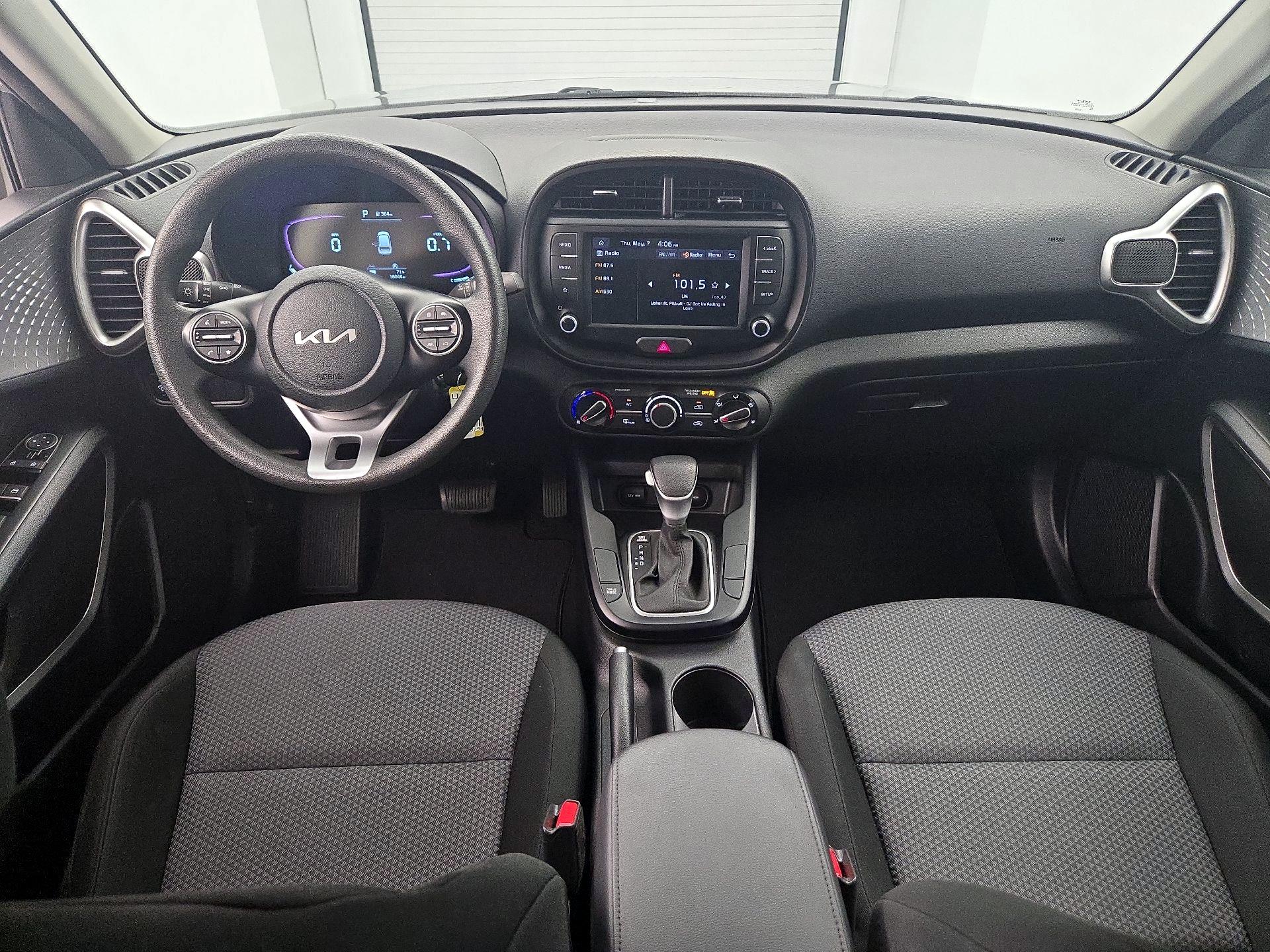 Thumbnail: 2023 Kia Soul - 9