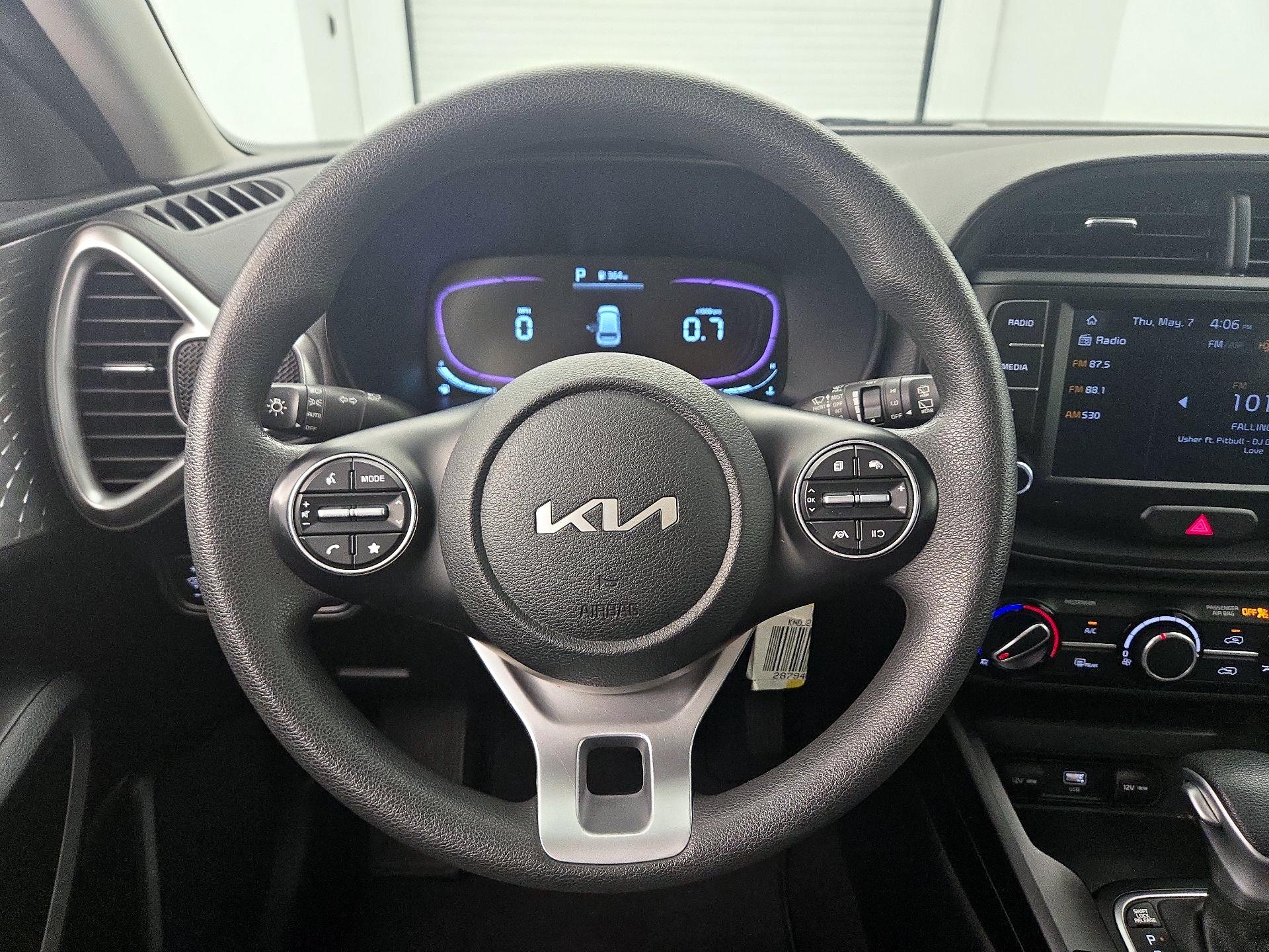 Thumbnail: 2023 Kia Soul - 10