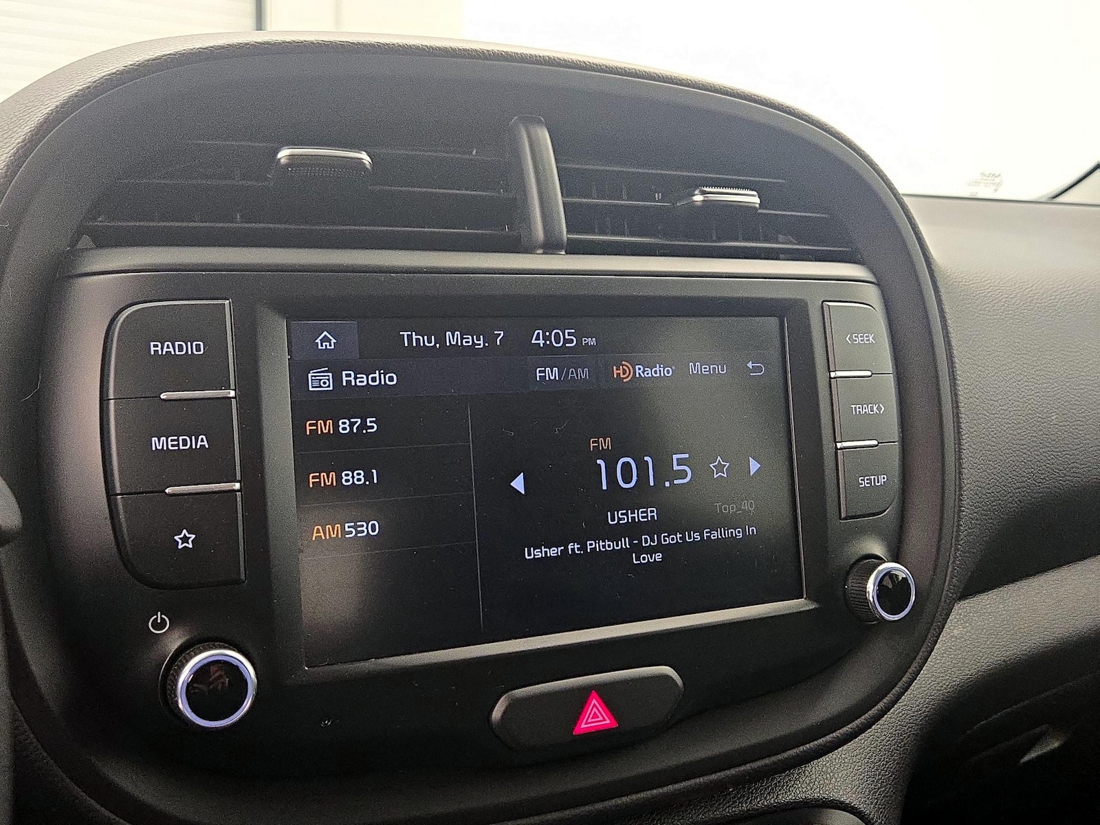 2023 Kia Soul LX - Photo 16