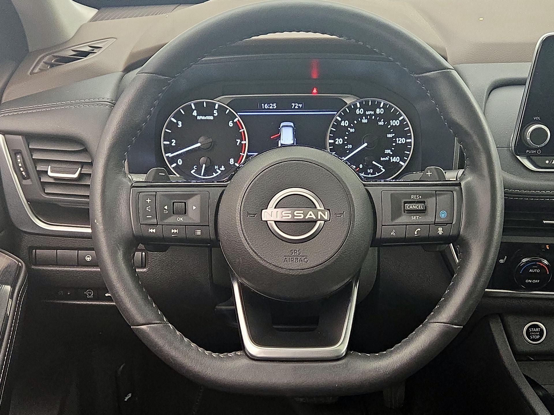 Thumbnail: 2023 Nissan Rogue - 10