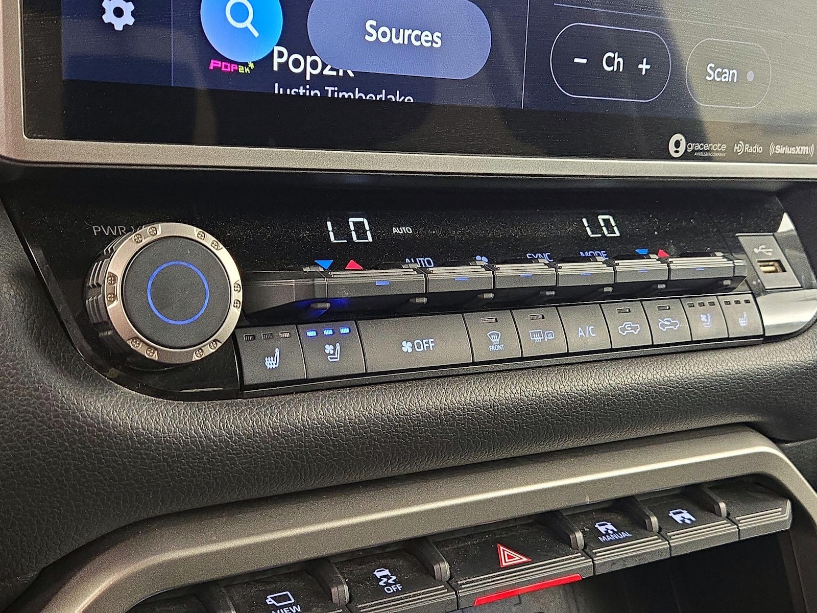 2023 Toyota Tundra Limited - Photo 17