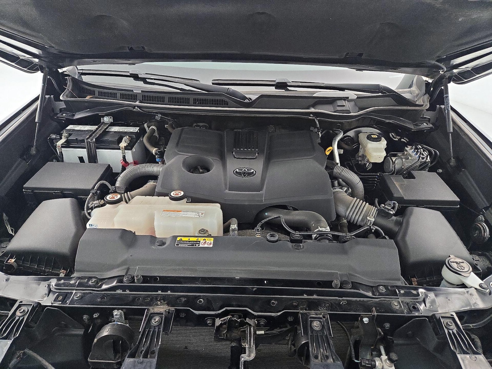 2023 Toyota Tundra Limited - Photo 23