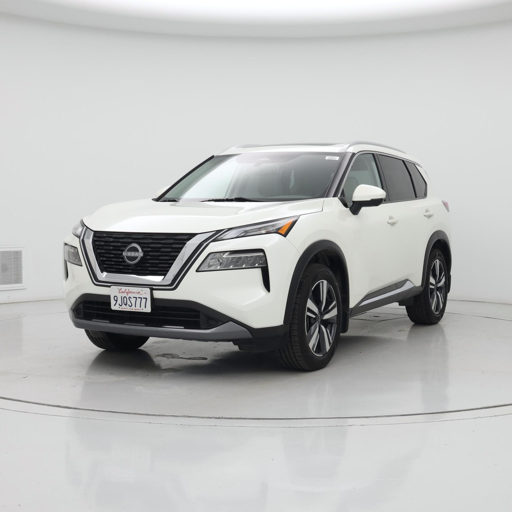 Thumbnail: 2023 Nissan Rogue - 4