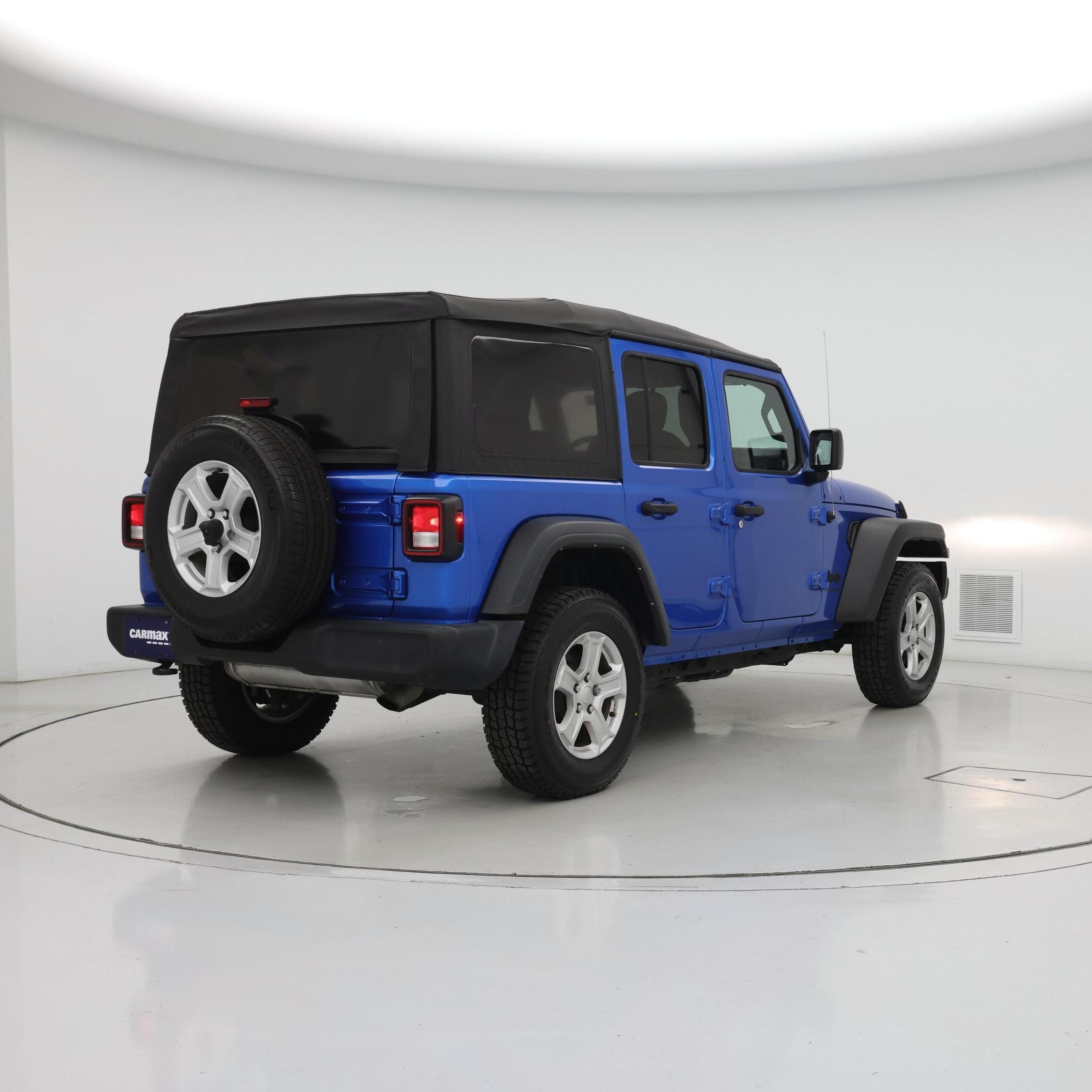 Thumbnail: 2022 Jeep Wrangler - 8