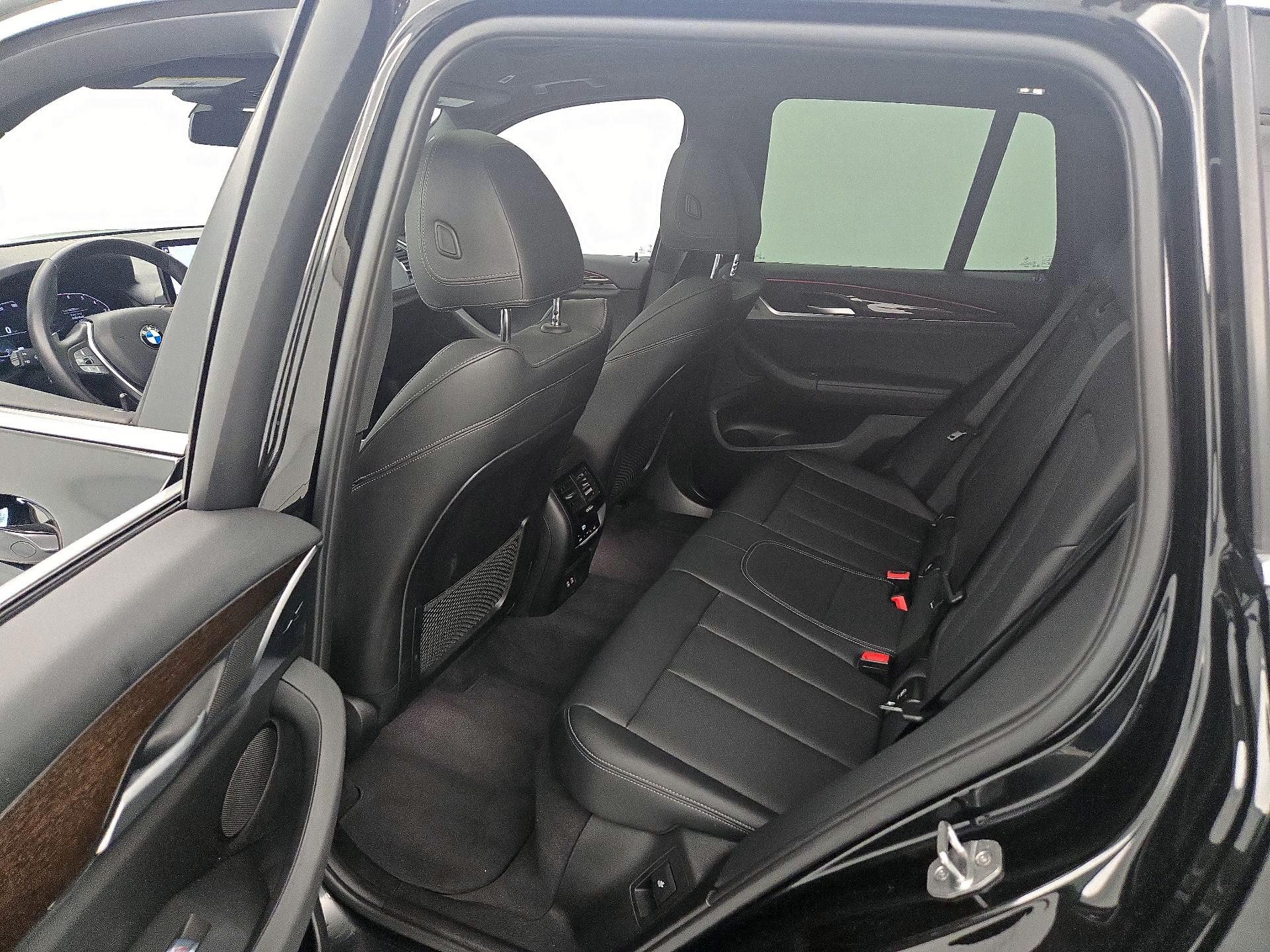 Thumbnail: 2022 BMW X3 - 19
