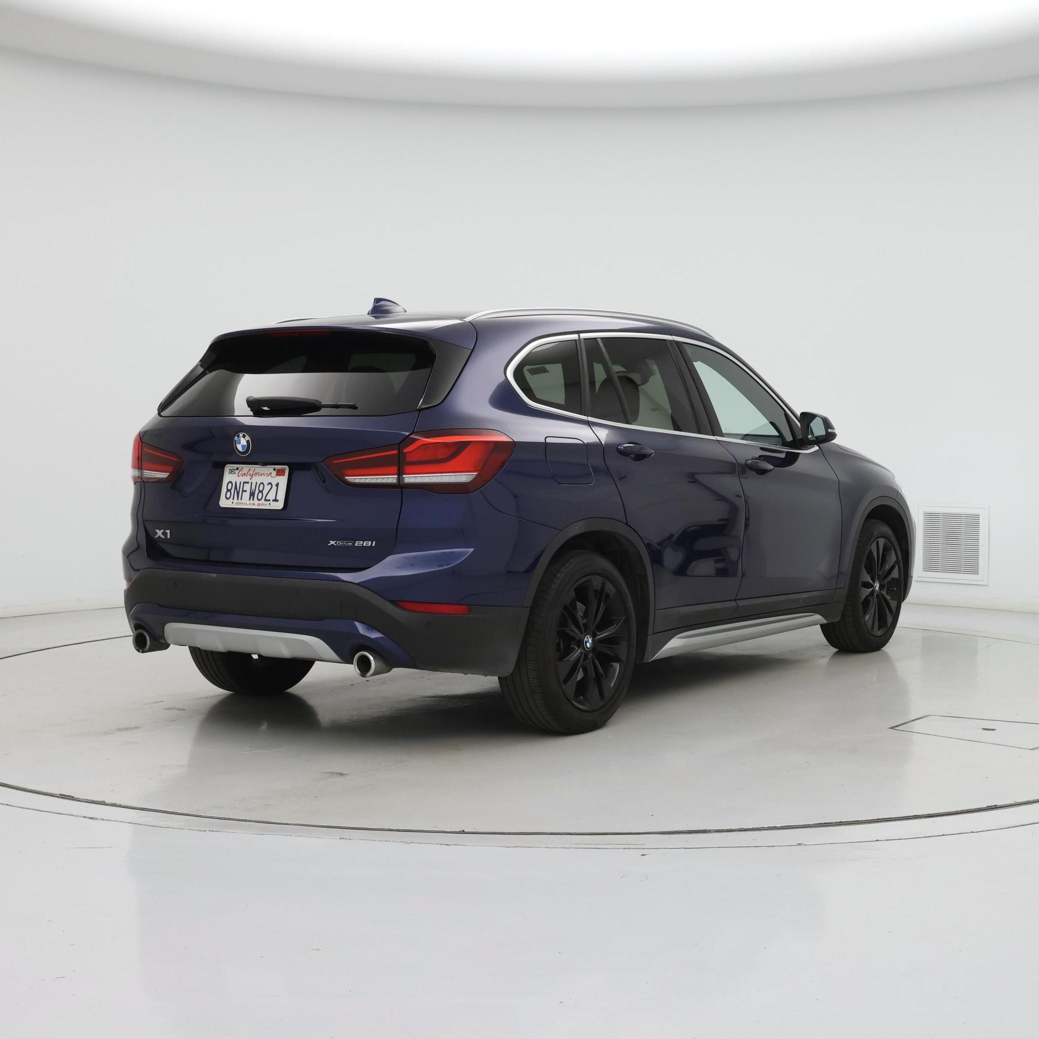 Thumbnail: 2020 BMW X1 - 8