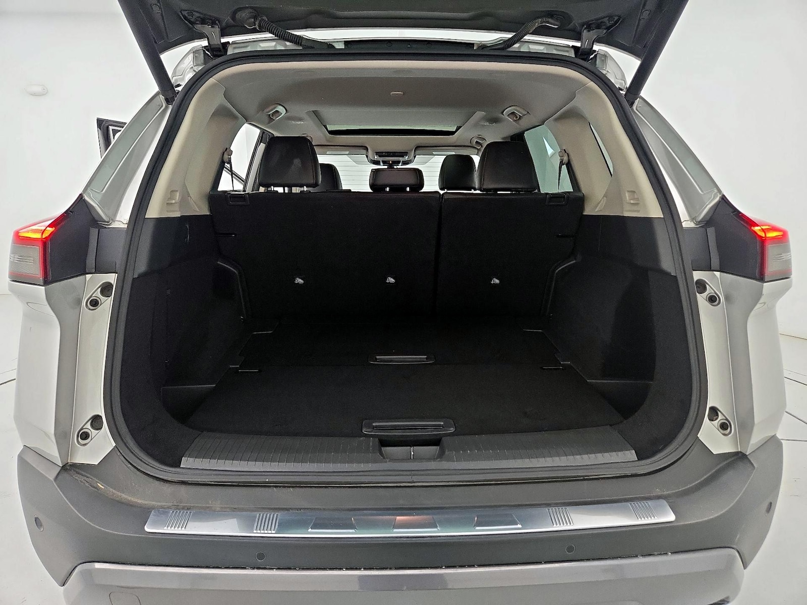 2023 Nissan Rogue SL - Photo 23