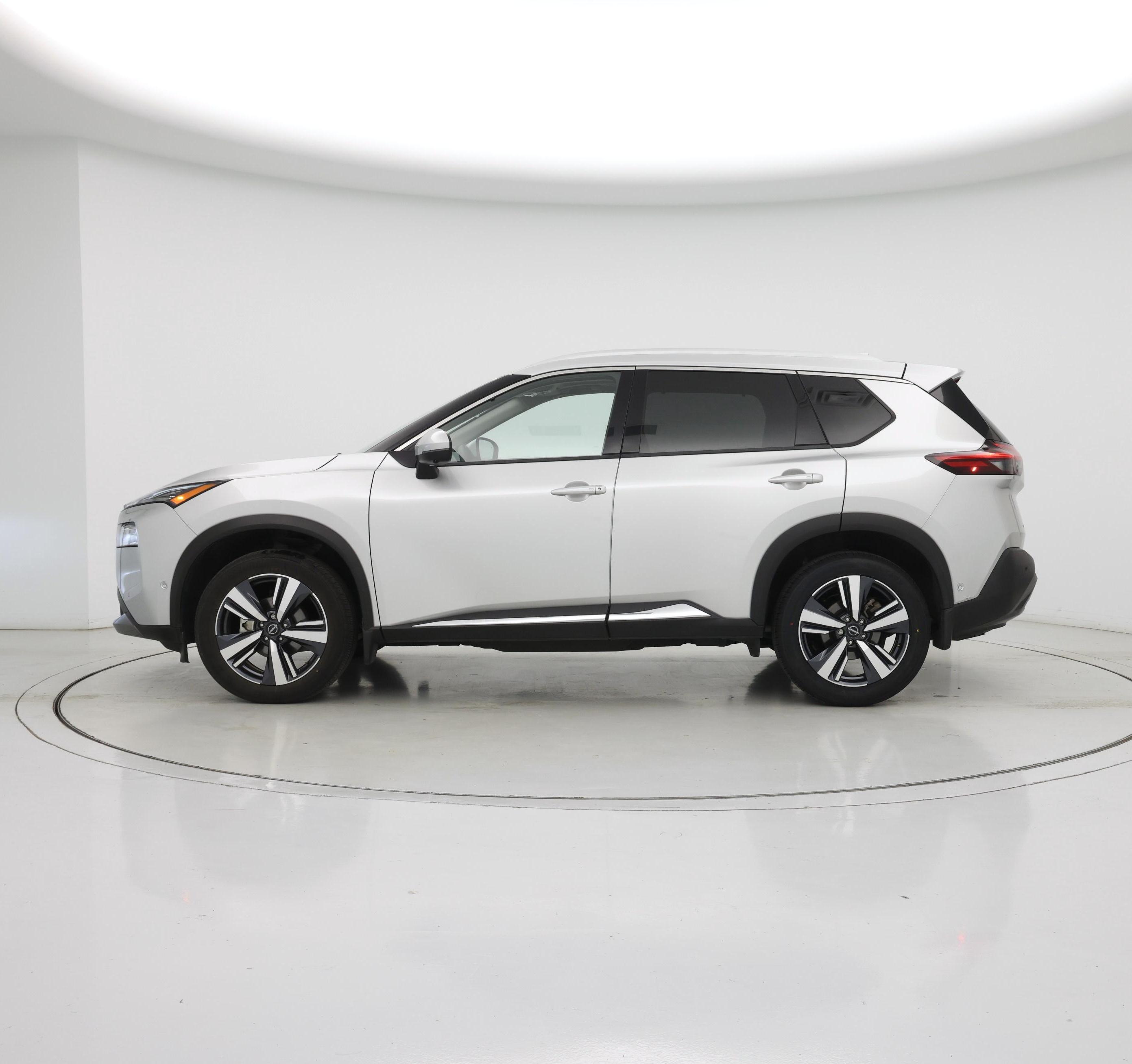 Thumbnail: 2023 Nissan Rogue - 3