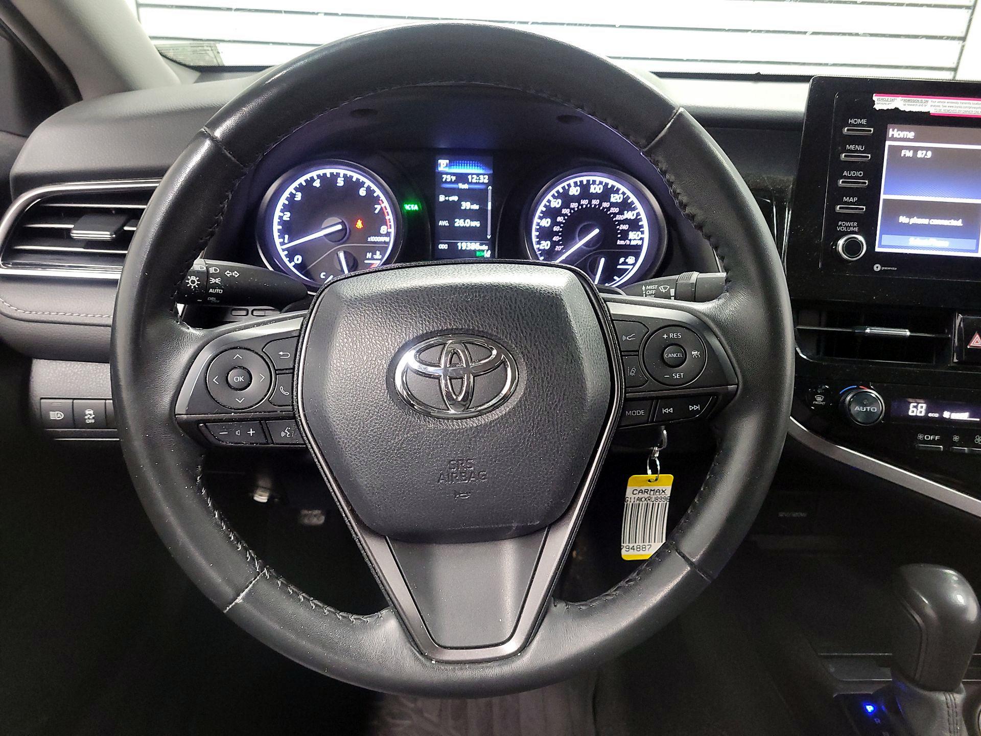 Thumbnail: 2024 Toyota Camry - 10